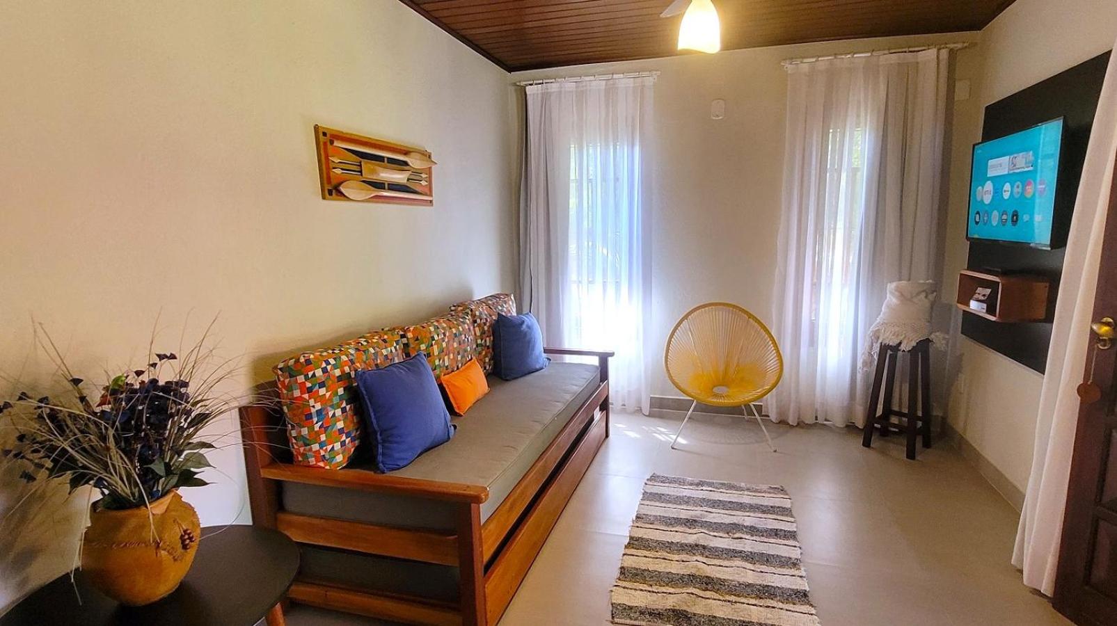 Deluxe Two-Bedroom Apartment with Garden View