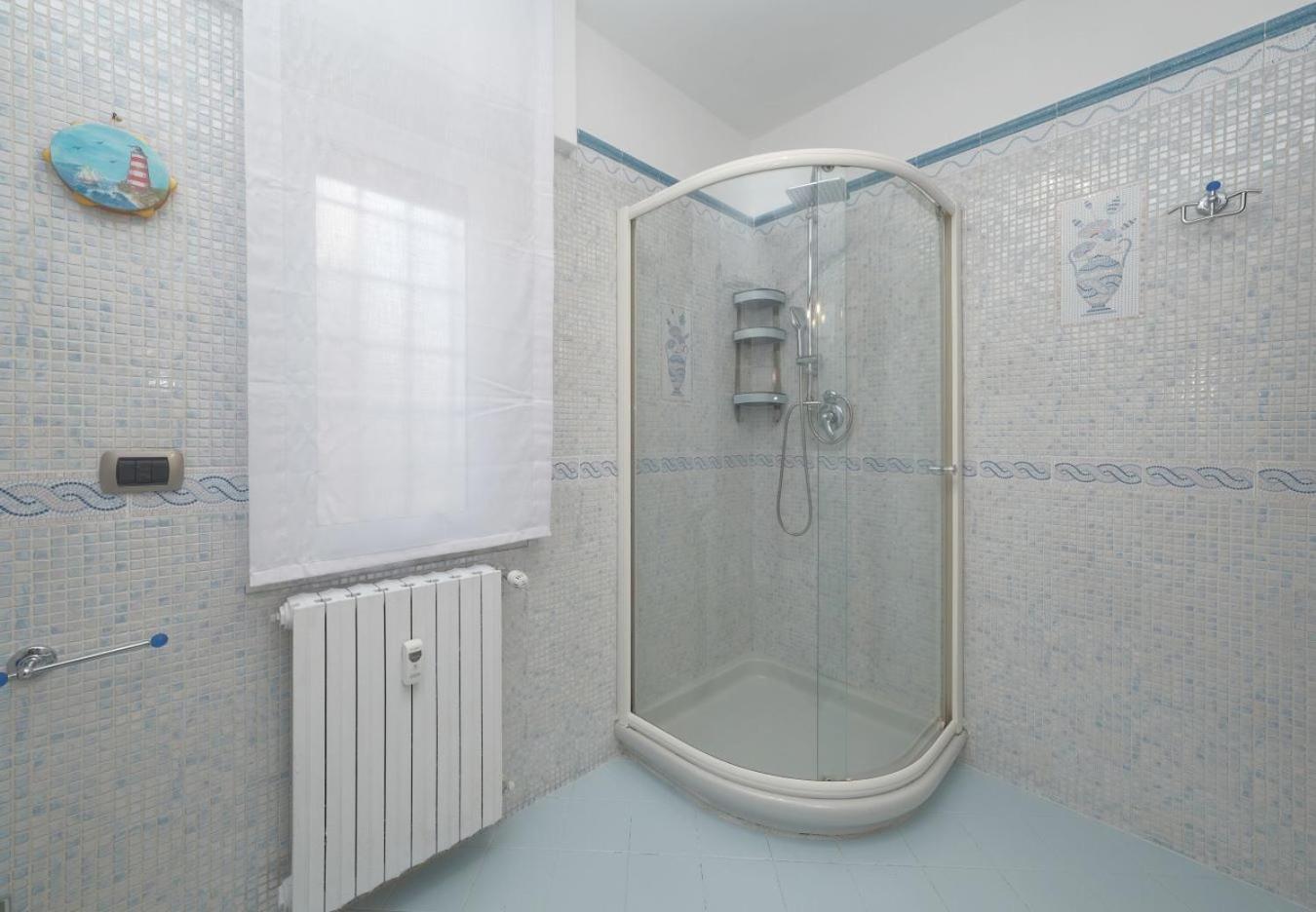 Two-Bedroom Apartment with Terrace photo 2