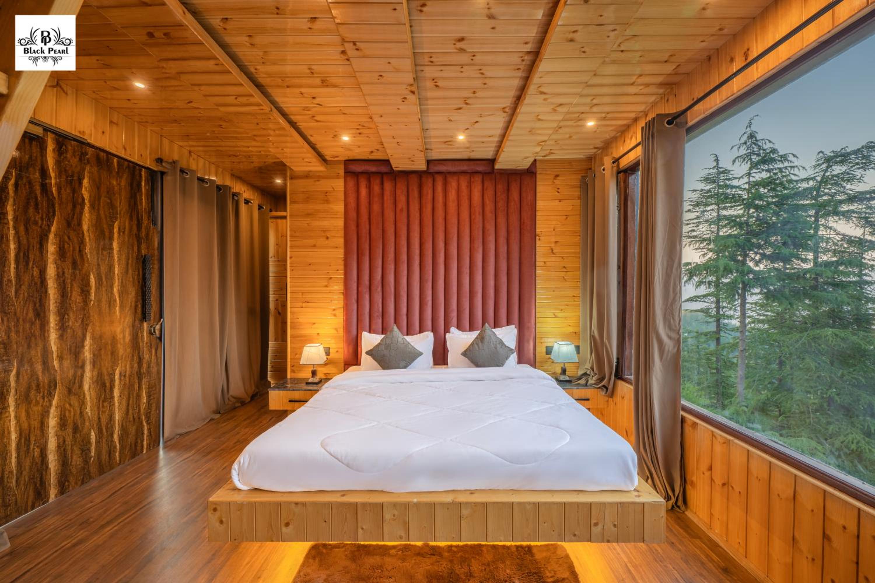 Villa with Garden View photo 3