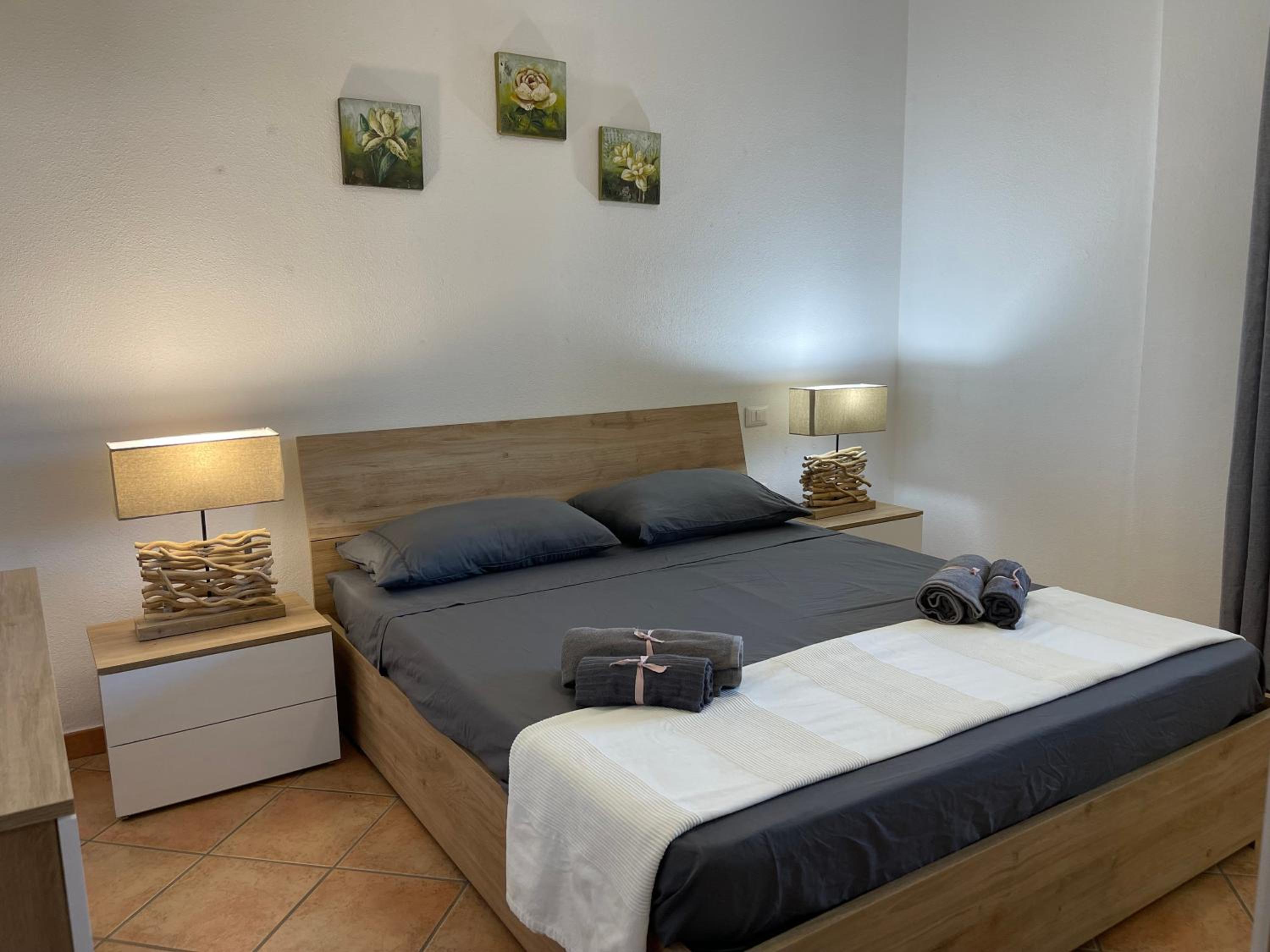 Two-Bedroom House photo 3