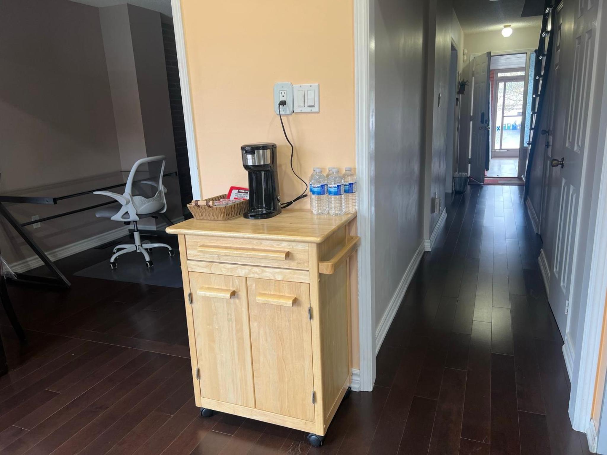 Three-Bedroom House photo 2