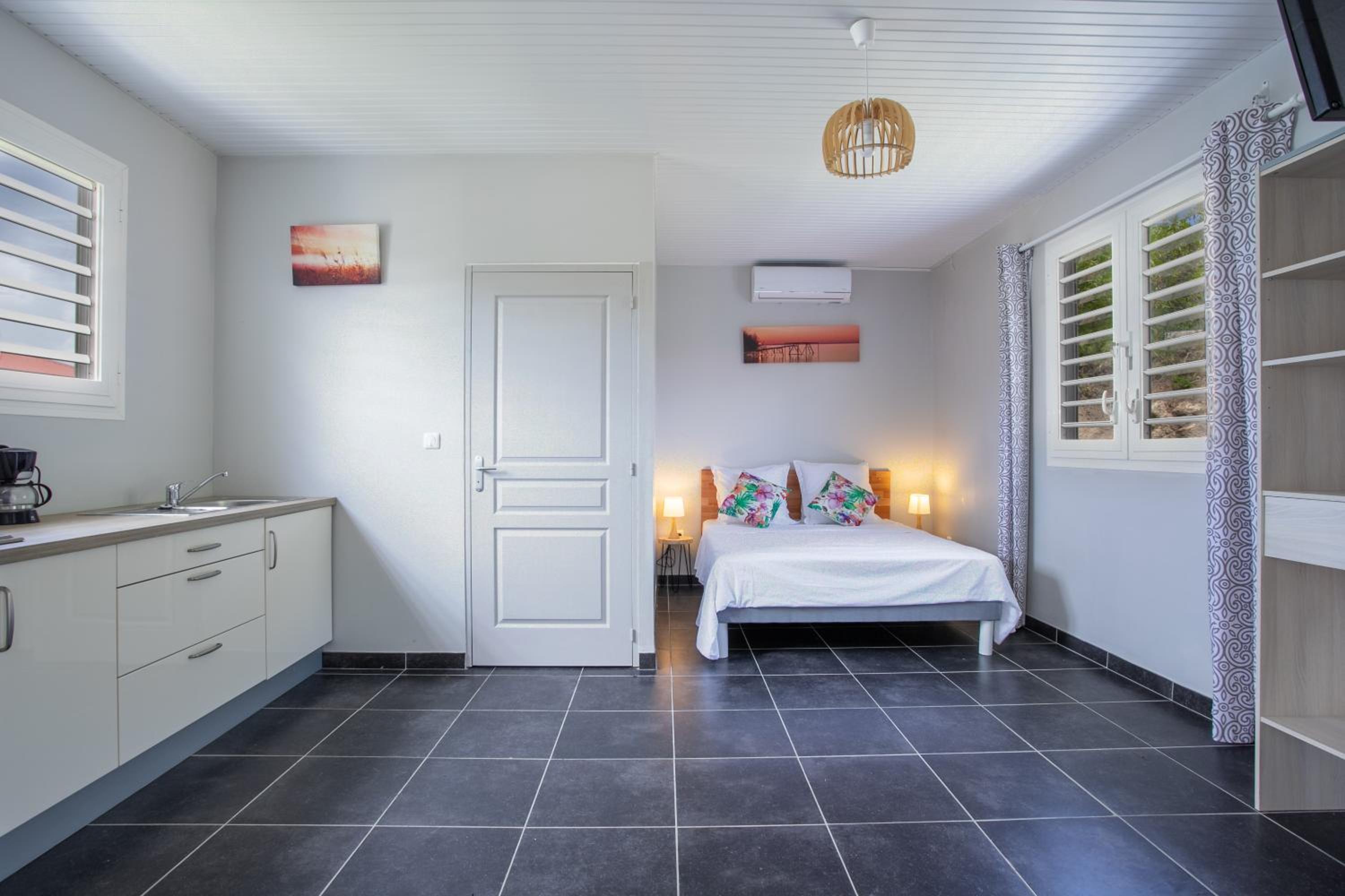 Villa photo 1