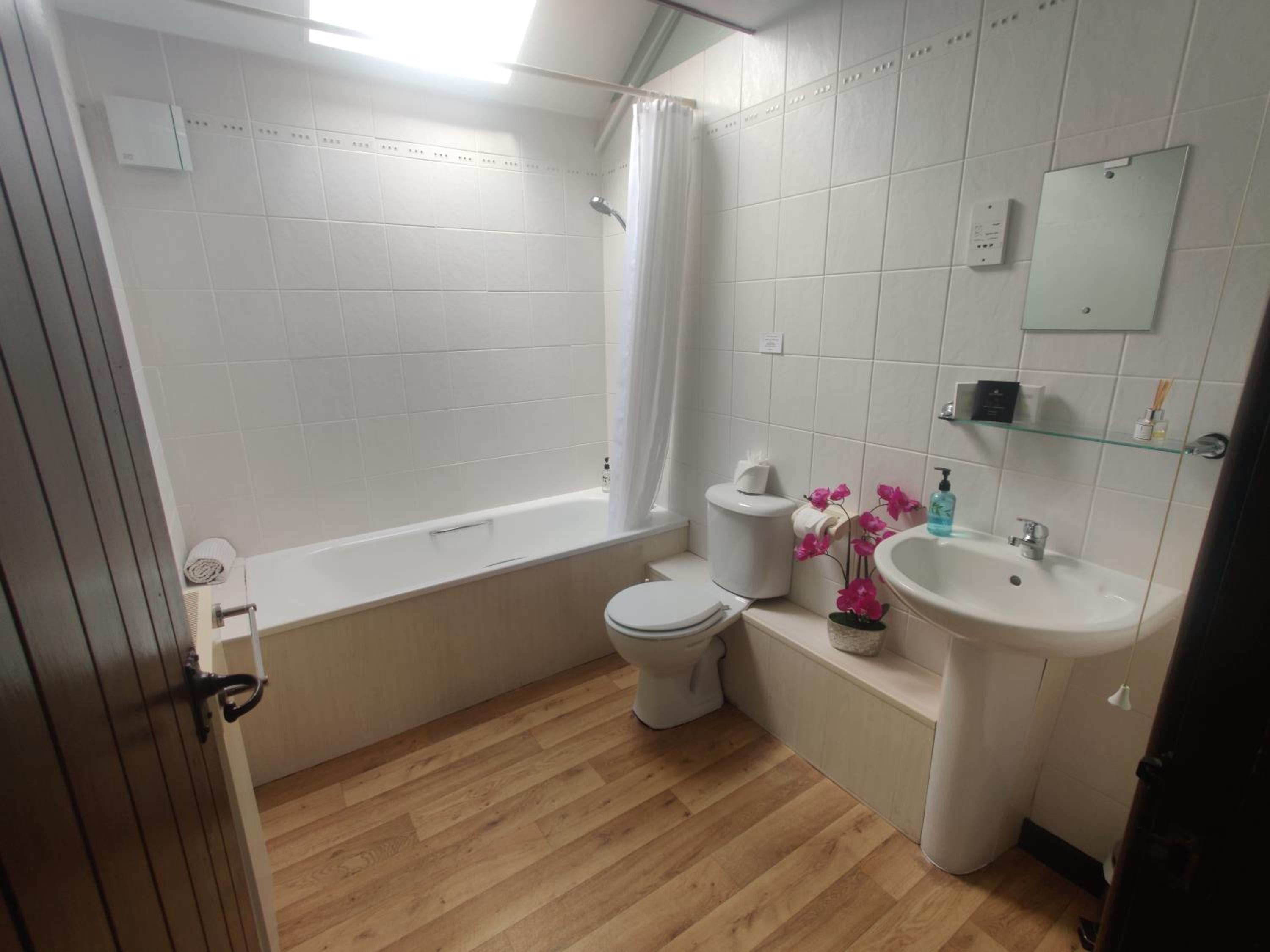 One-Bedroom Cottage photo 2