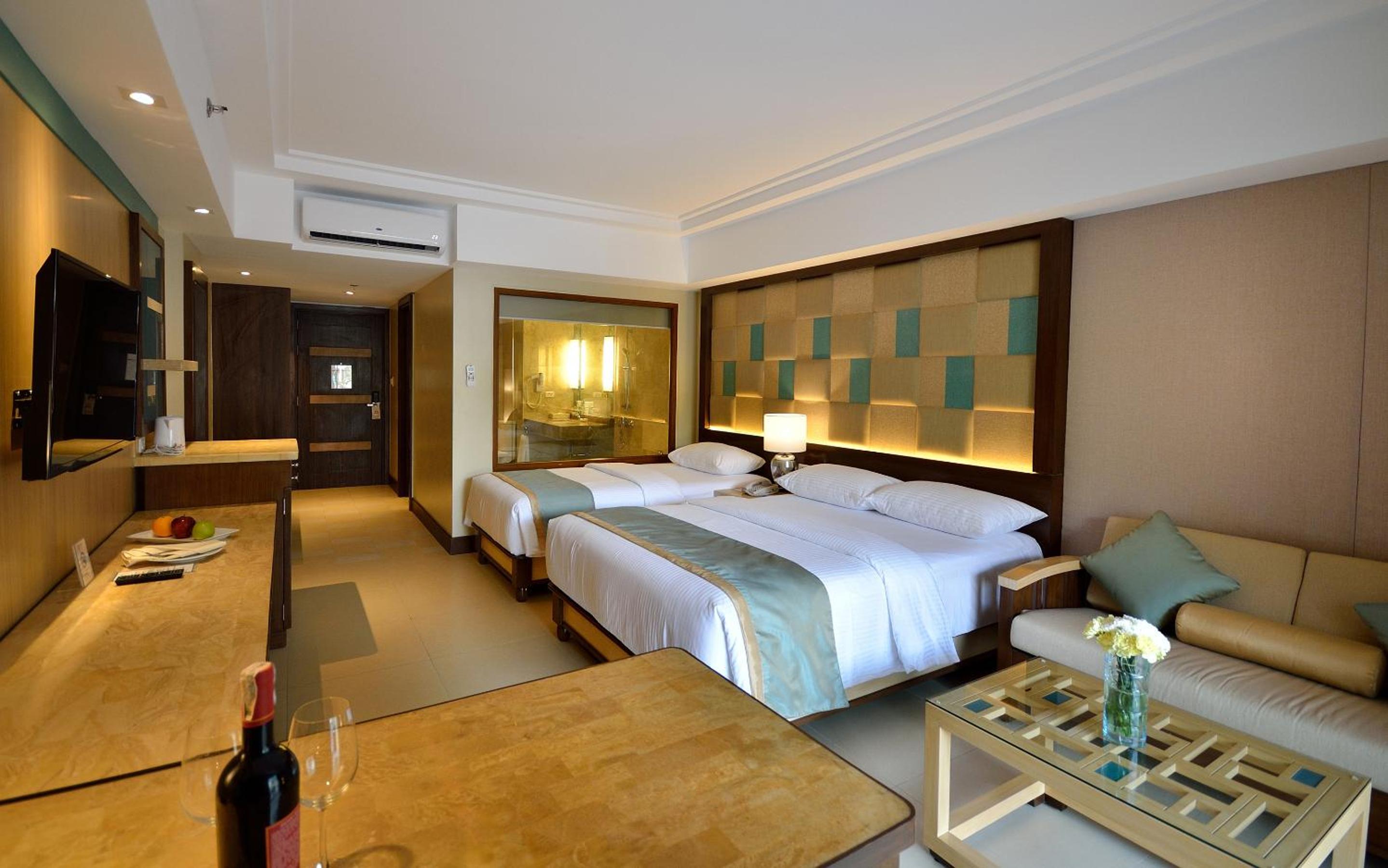 Premier Room - Photo 7