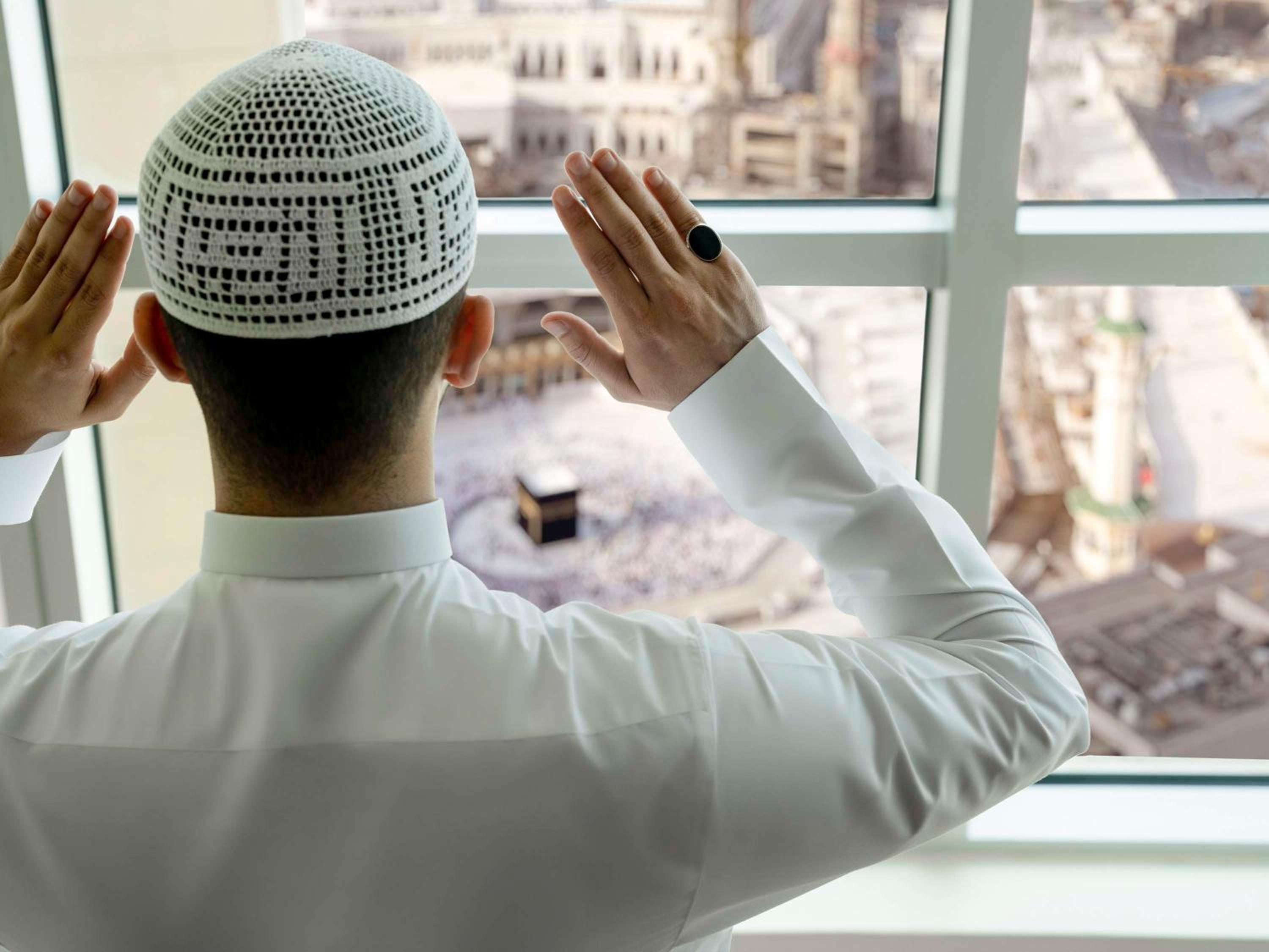 Classic Twin Room With Part Kaaba View