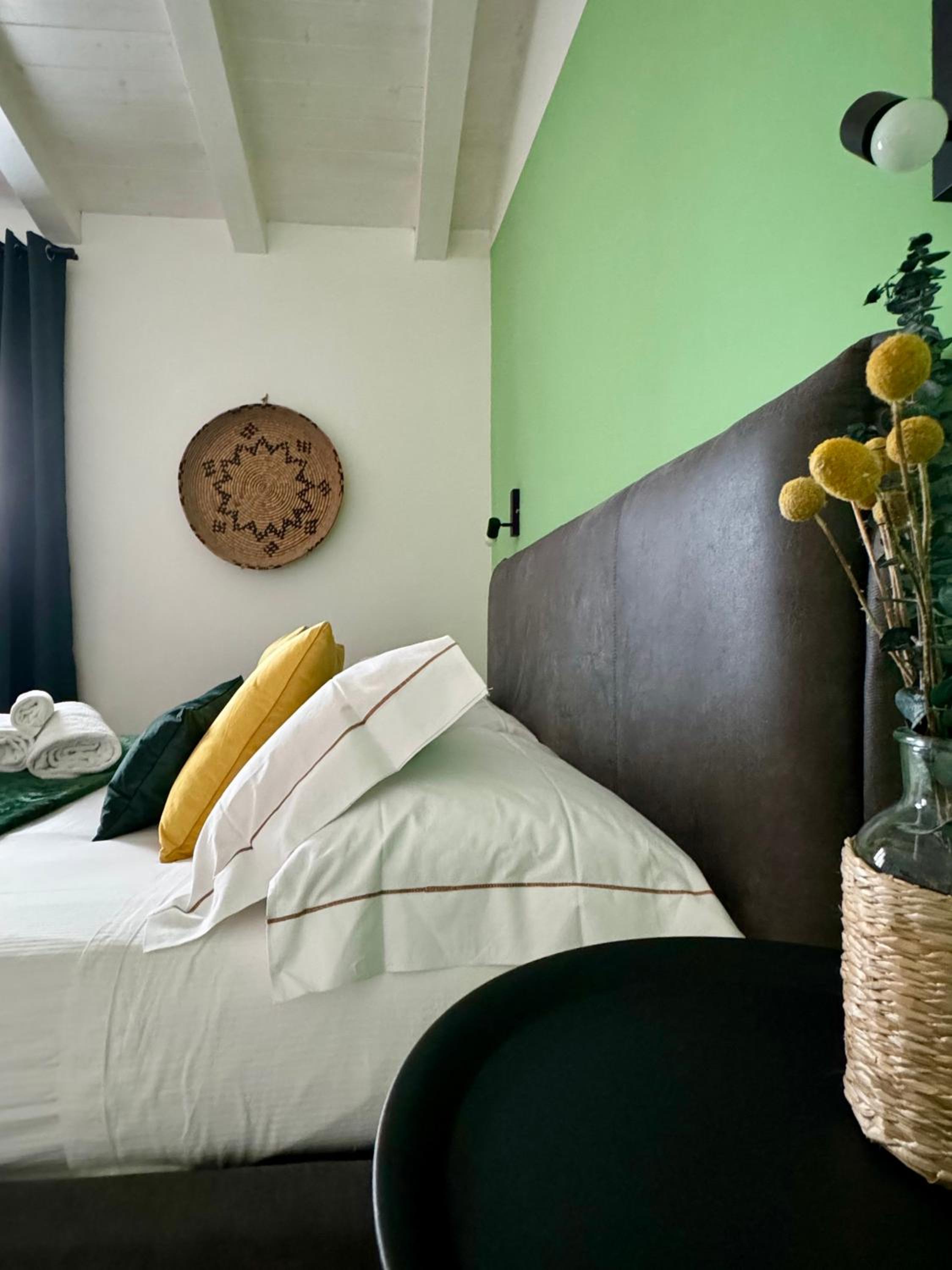 Double Room - Photo 9