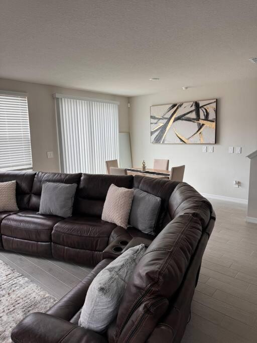 Three-Bedroom Townhouse photo 1