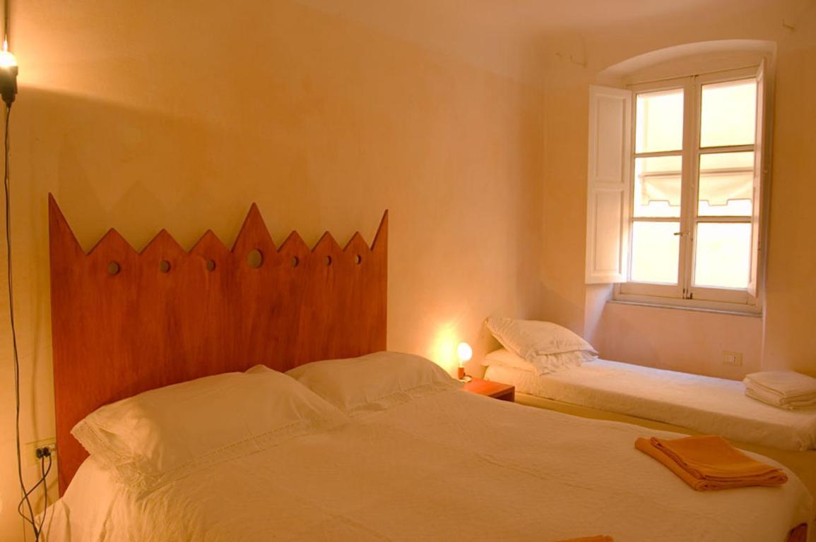 Triple Room with Private Bathroom photo 2