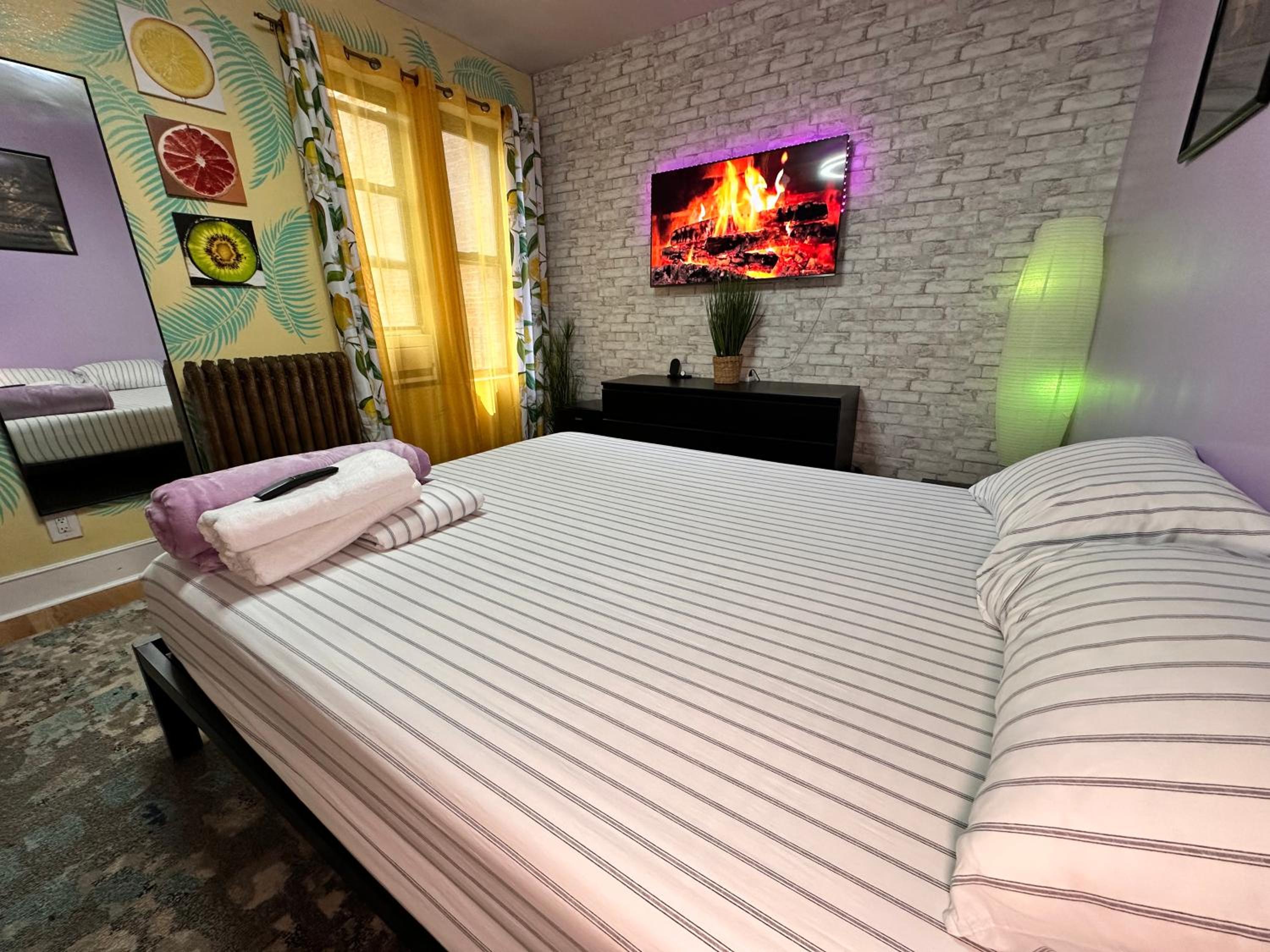 Double Room with Shared Bathroom photo 3
