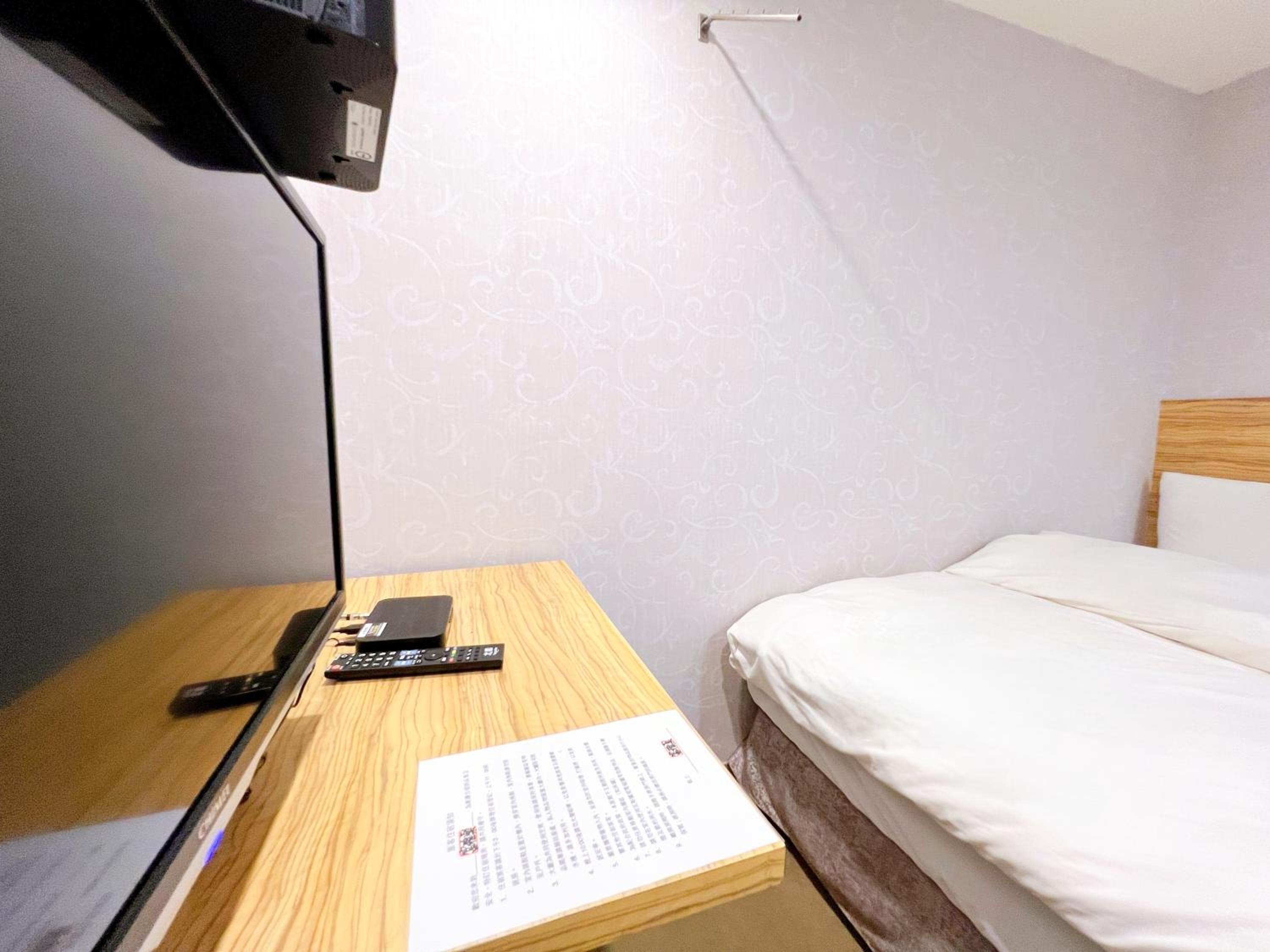 Double Room With Private Bathroom