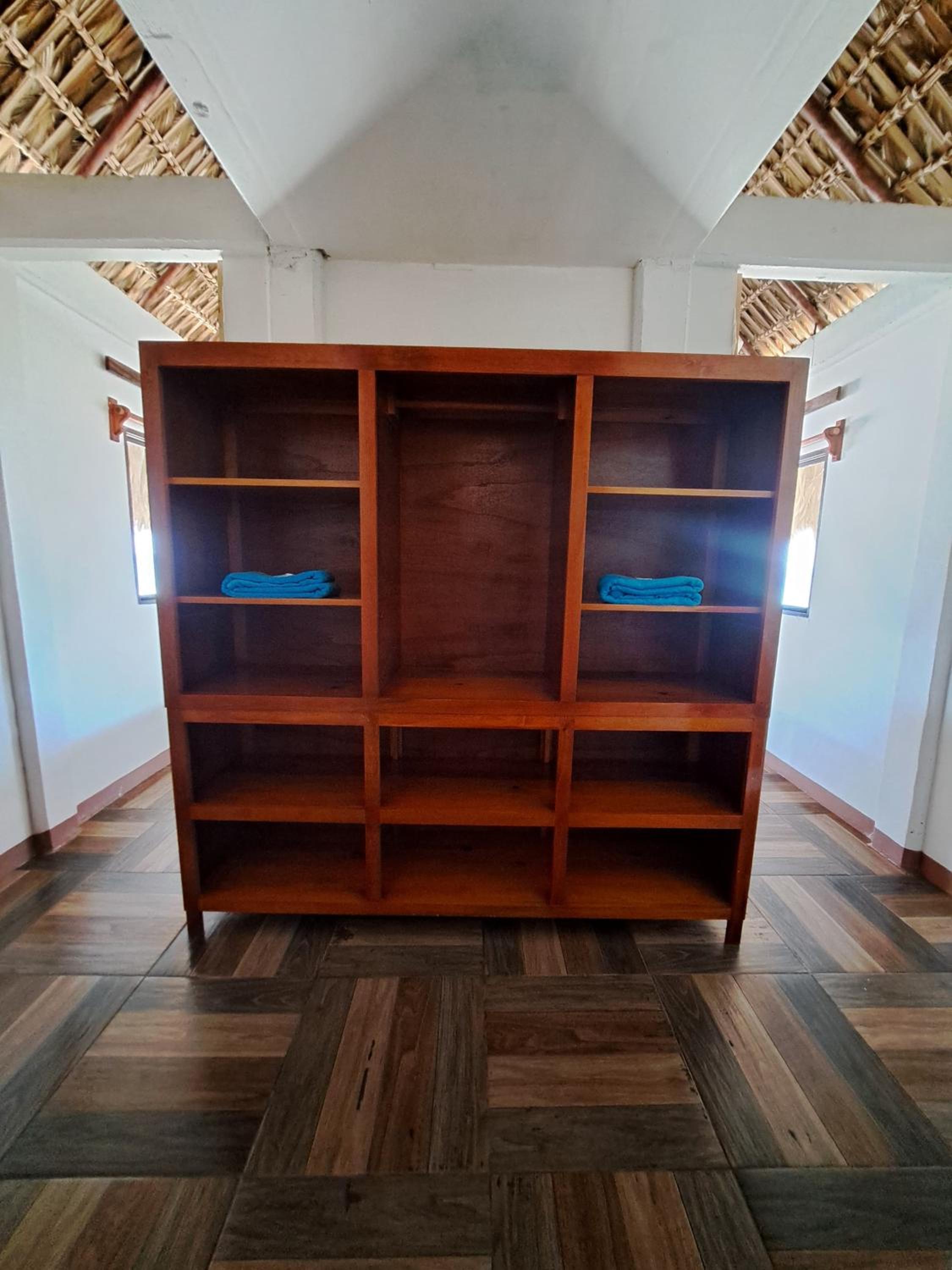 Family Room - Photo 8
