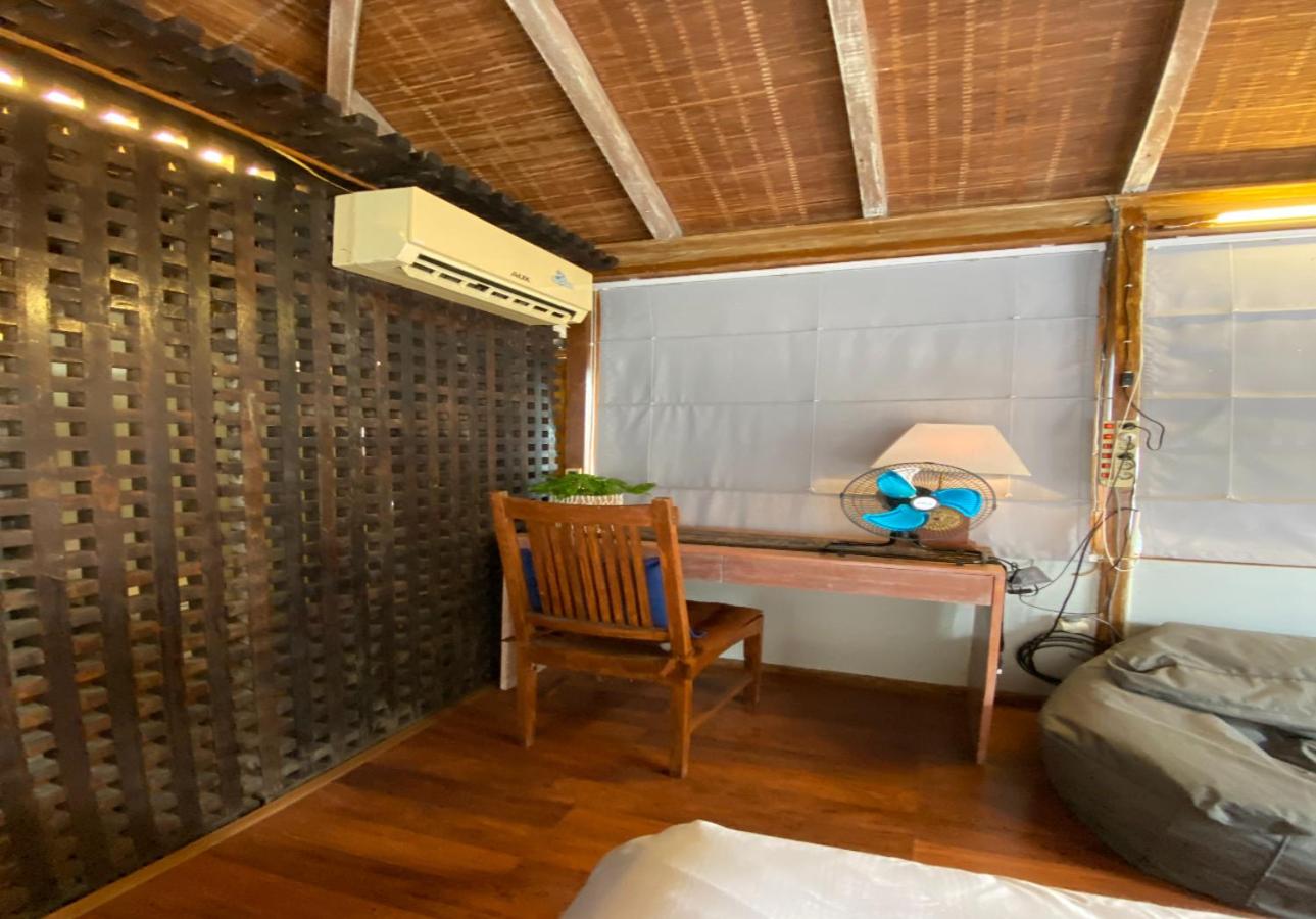 Deluxe King Room photo 3