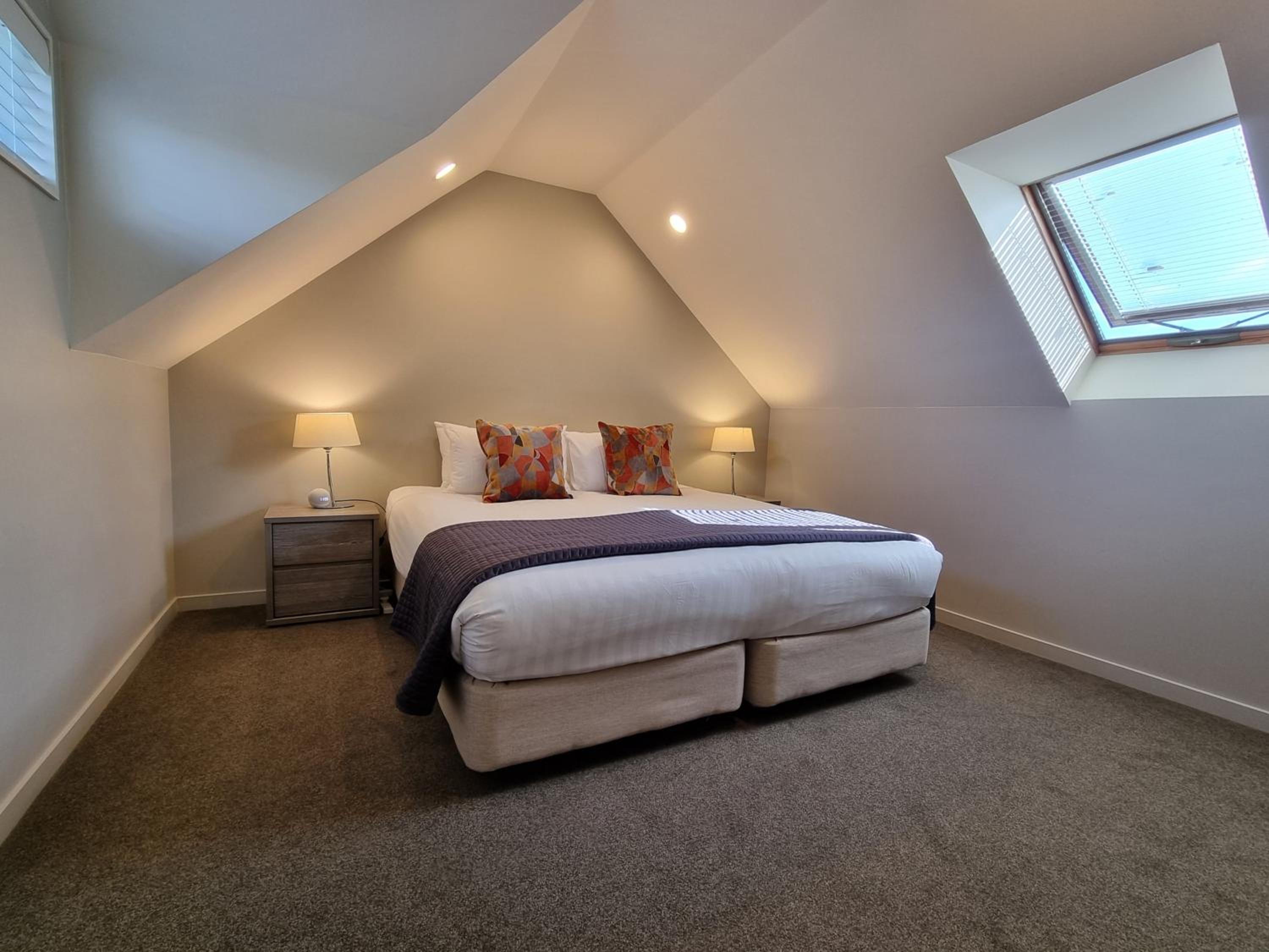 Two-Bedroom Manor photo 2