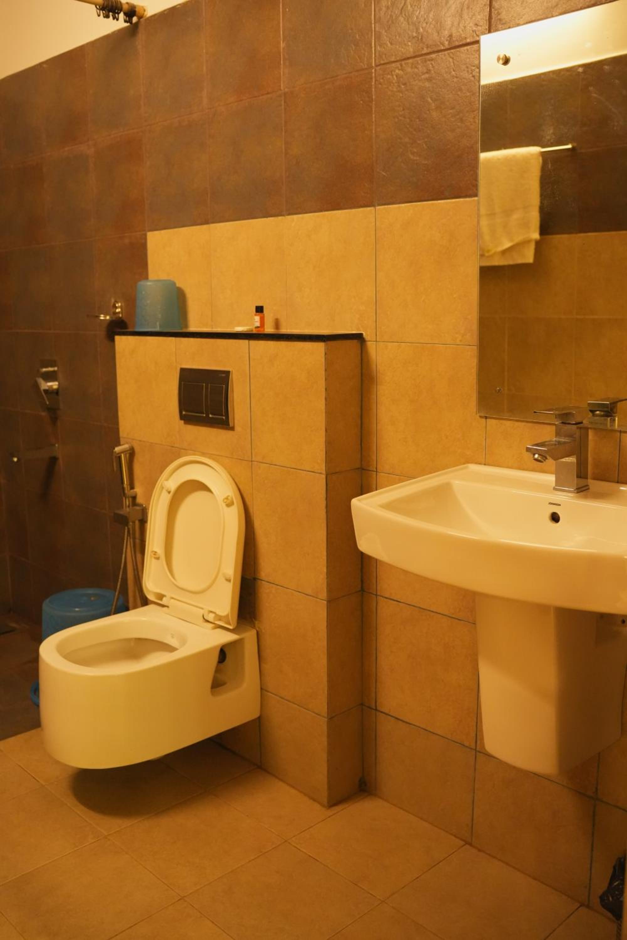 Deluxe King Room photo 2