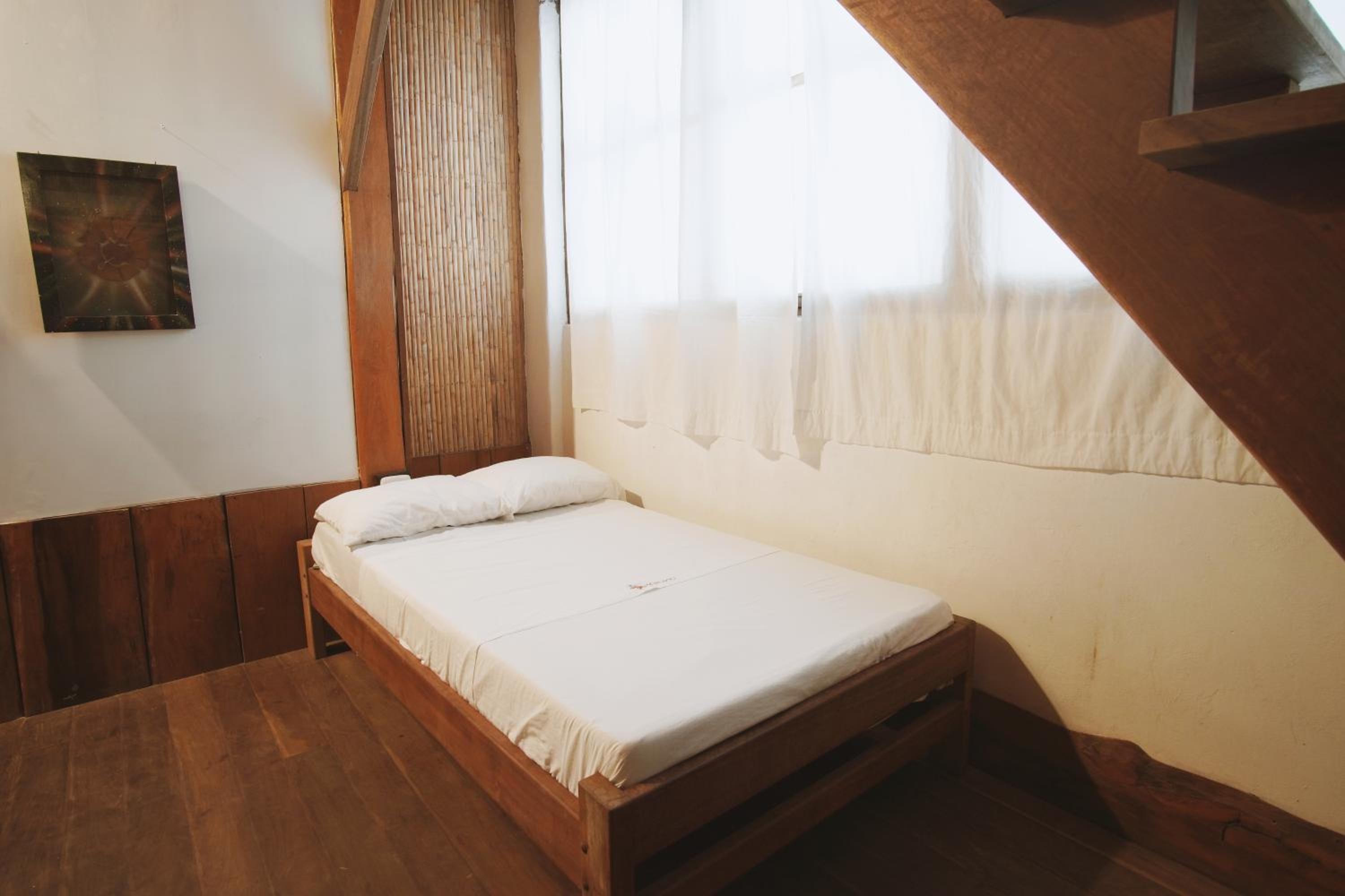 Triple Room with Private Bathroom photo 3