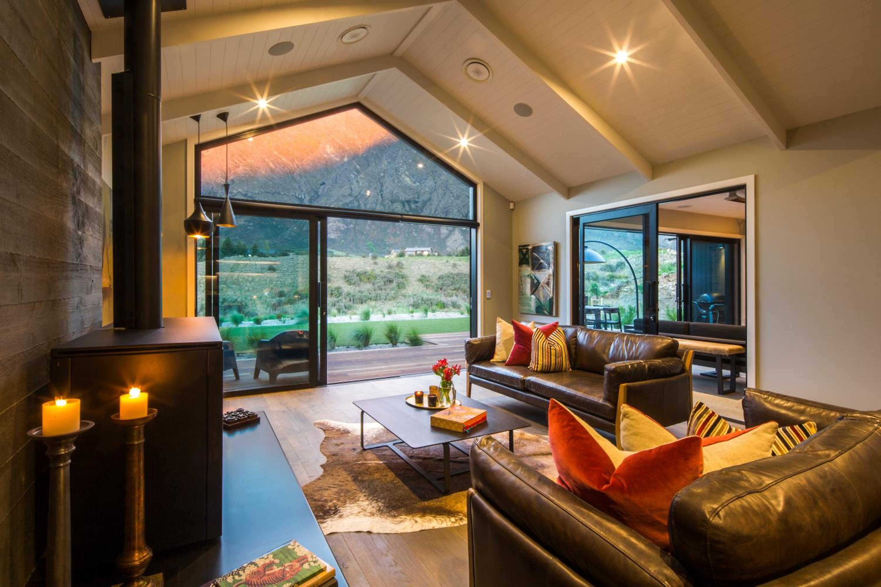 Three-Bedroom Chalet photo 1
