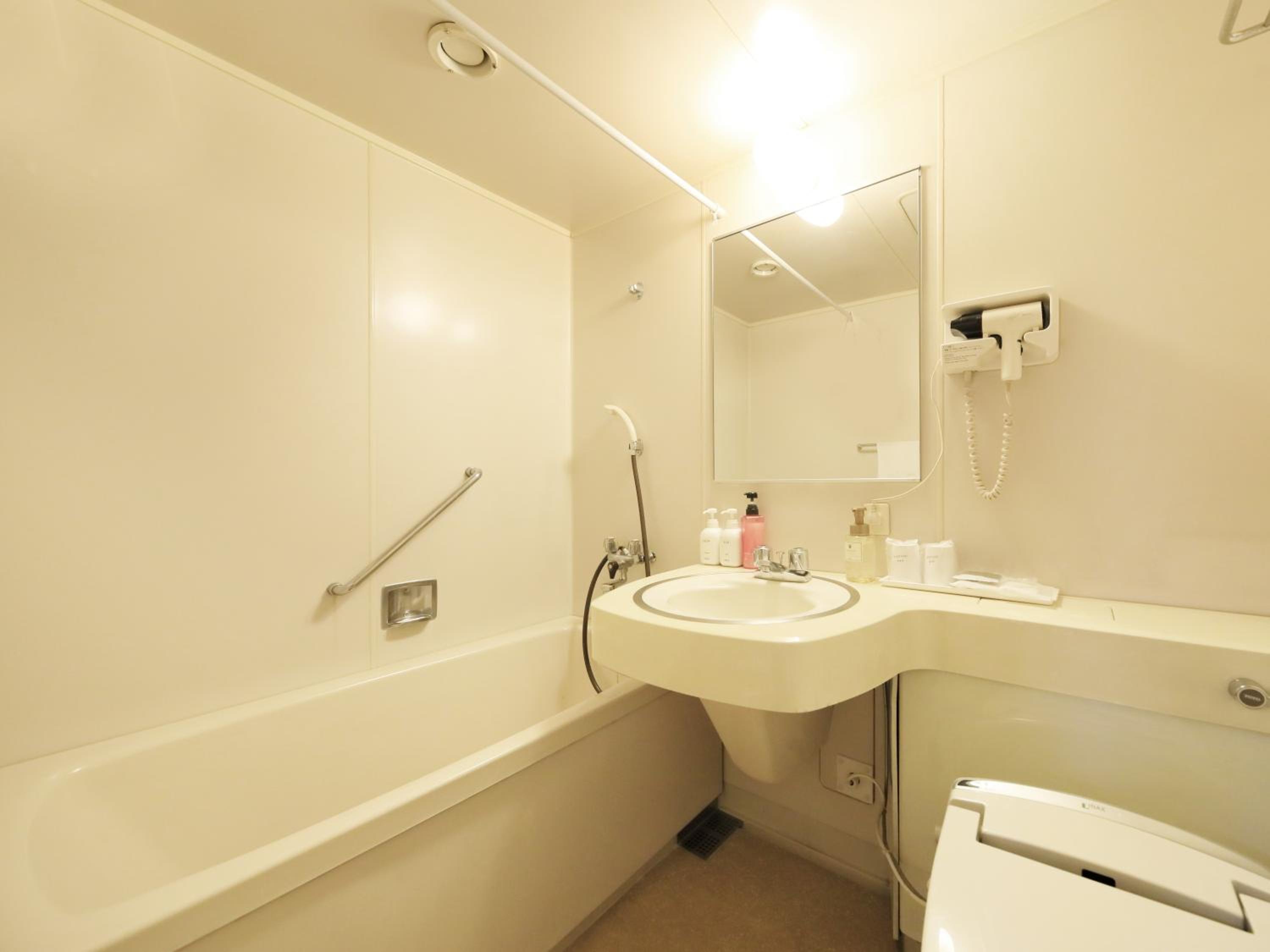 Standard Twin Room - Photo 5