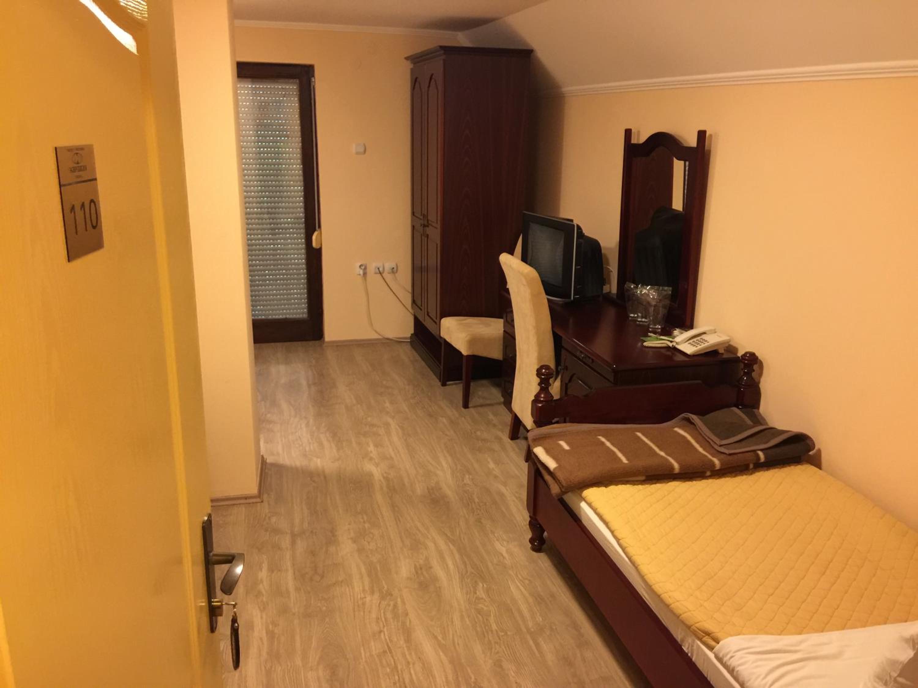 Deluxe Triple Room photo 1