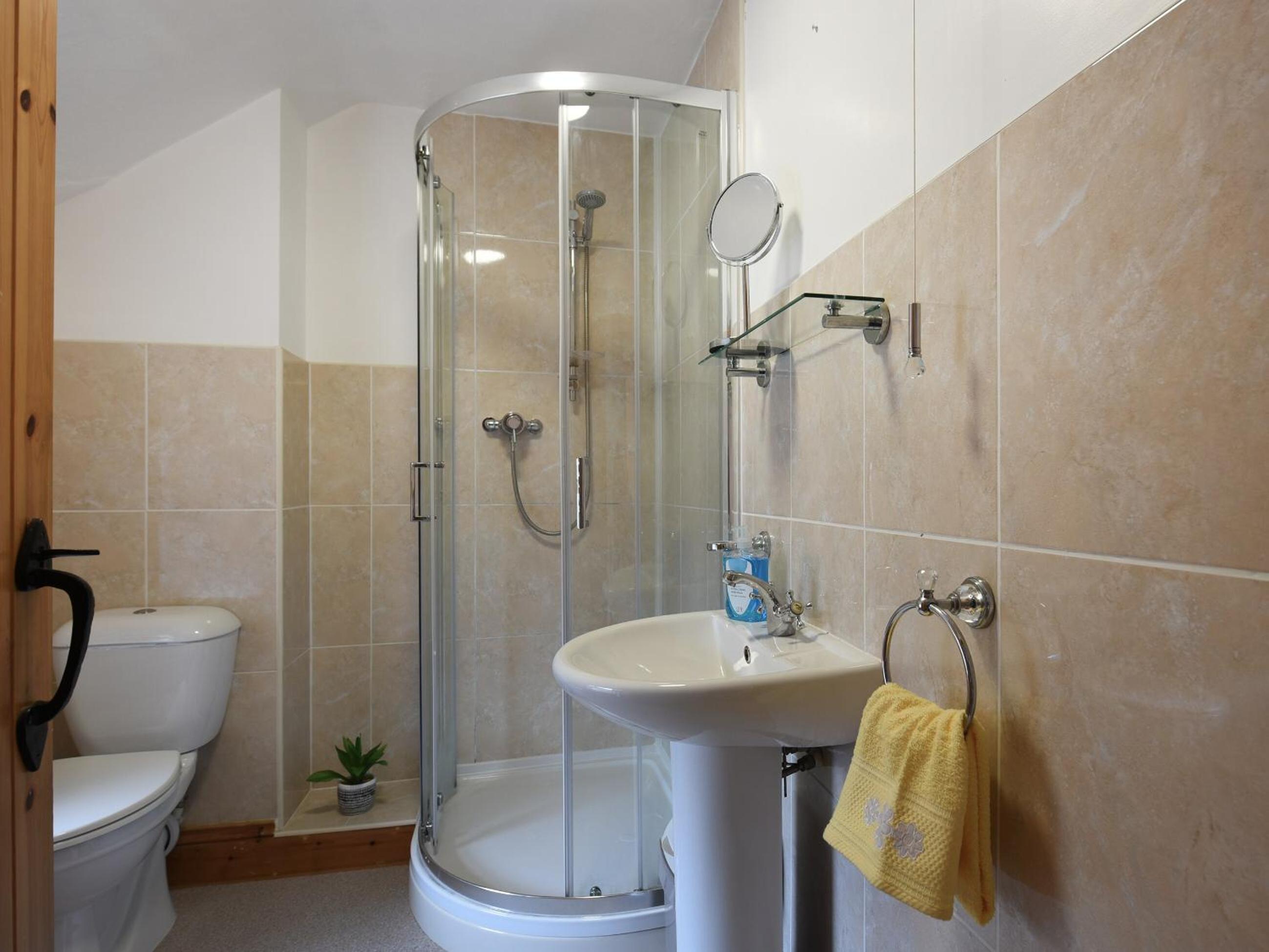 Two-Bedroom Holiday Home photo 2