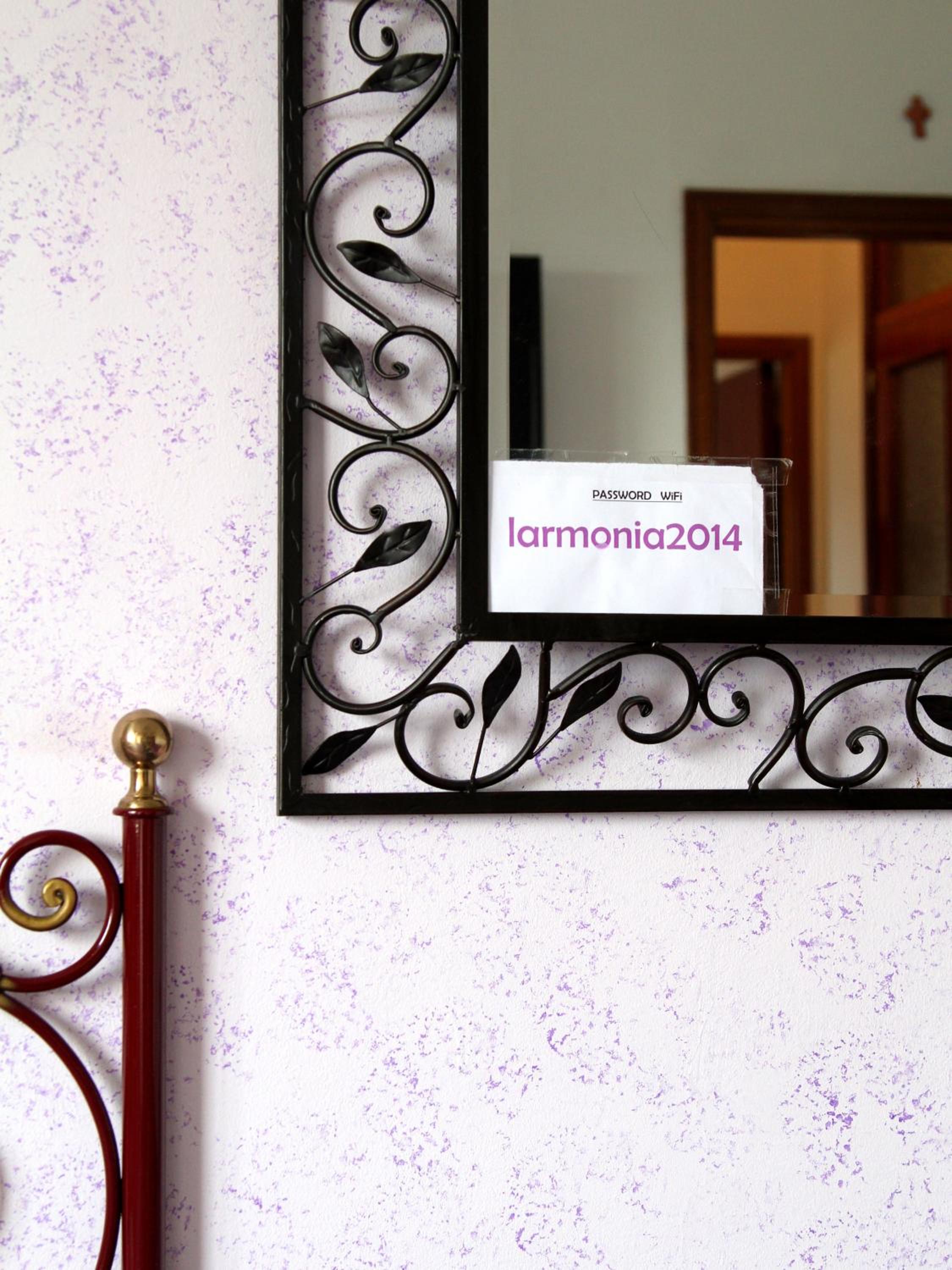 Double or Twin Room with Private Bathroom photo 2
