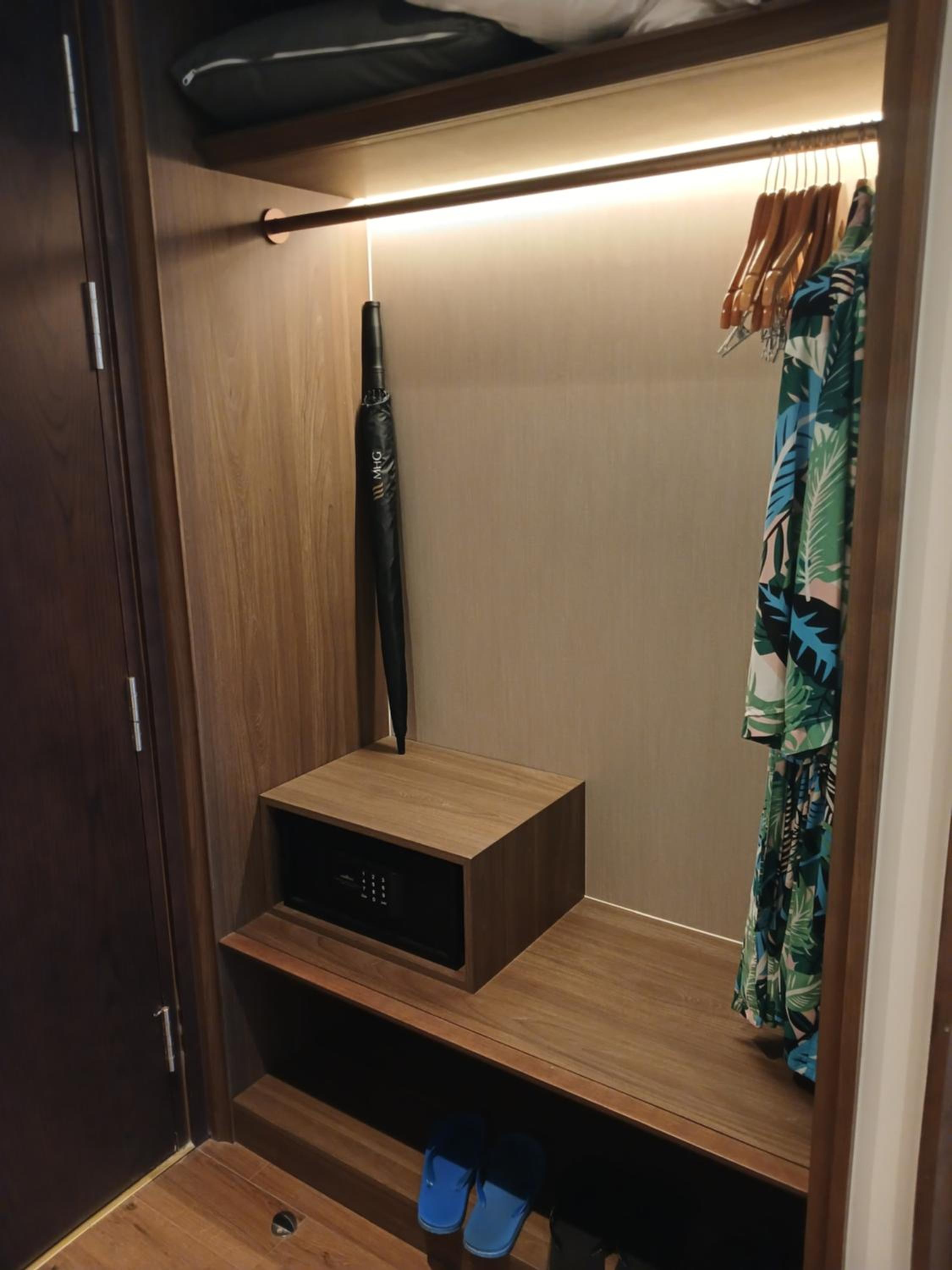 Deluxe Triple Room photo 2