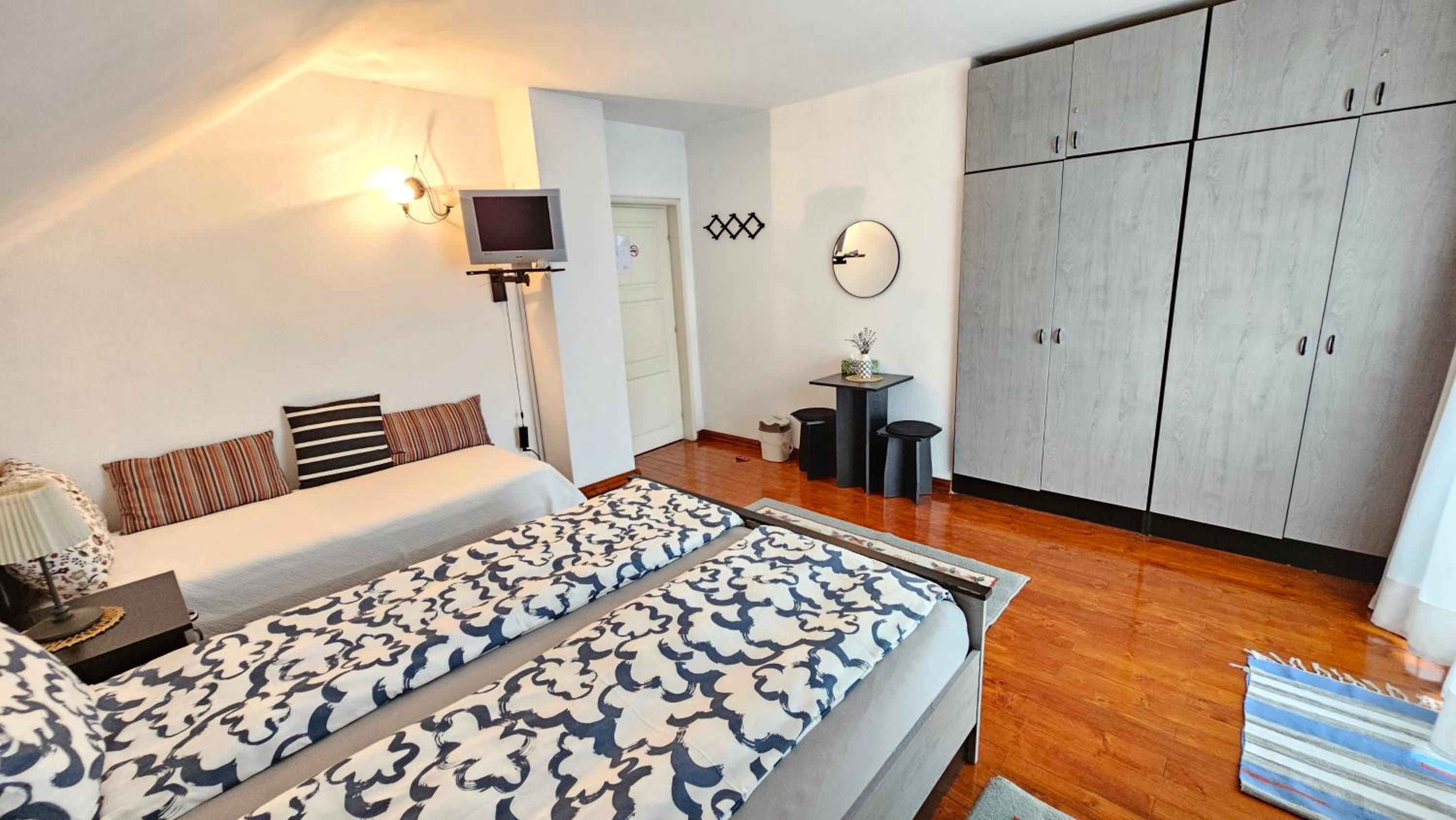 Double Room with Private External Bathroom
