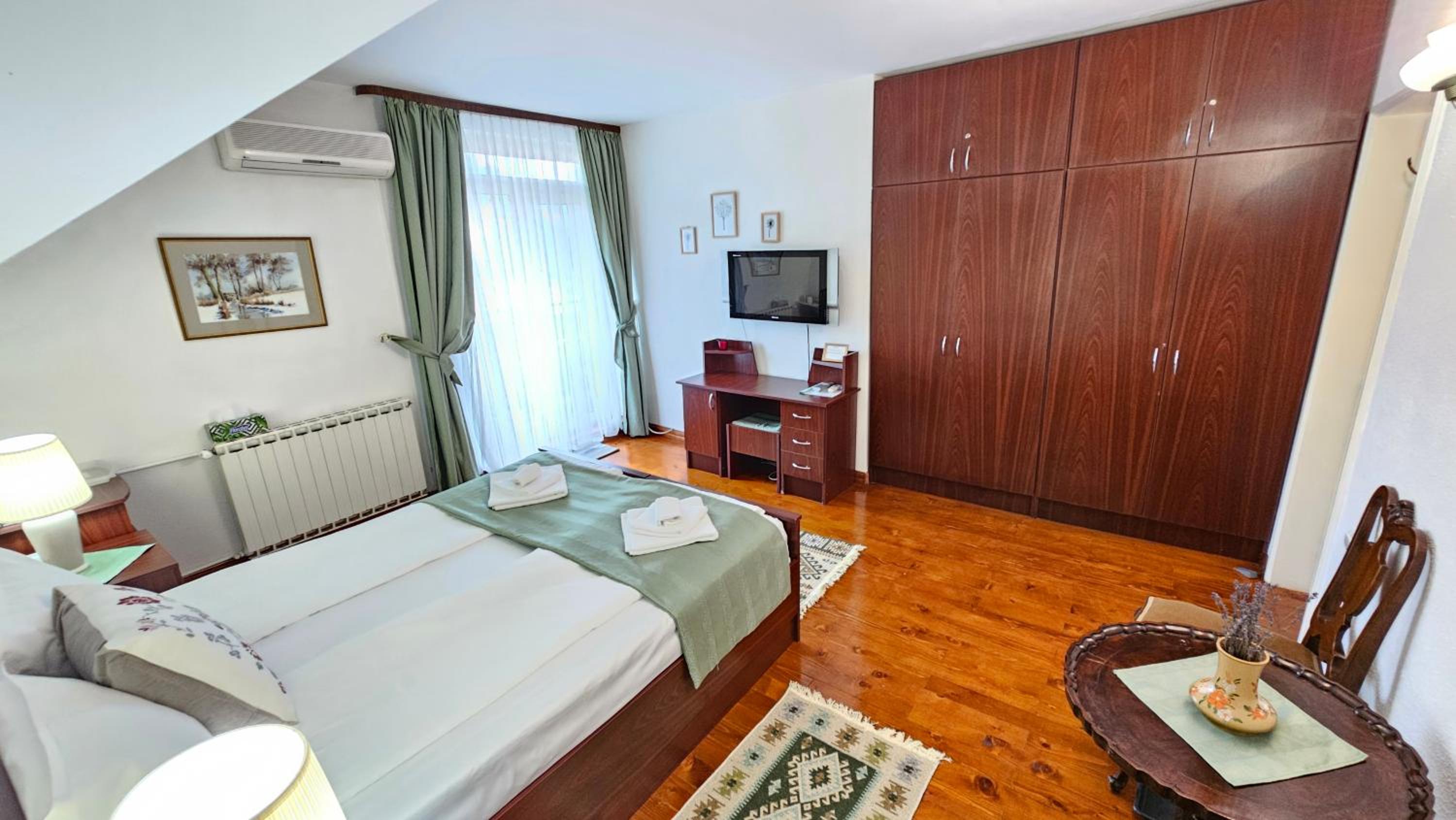Double Room with Mountain View photo 2