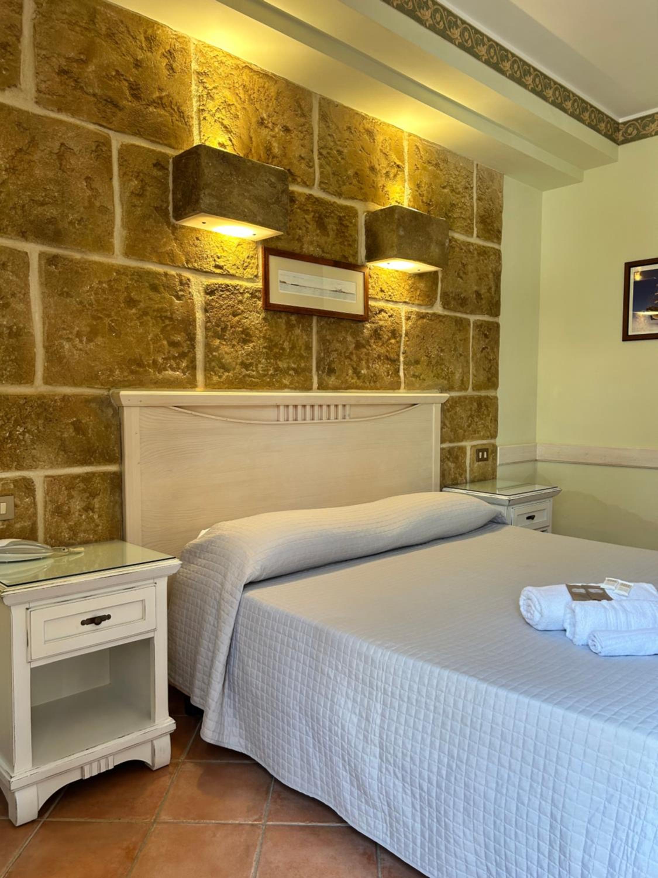 Double Room - Photo 1