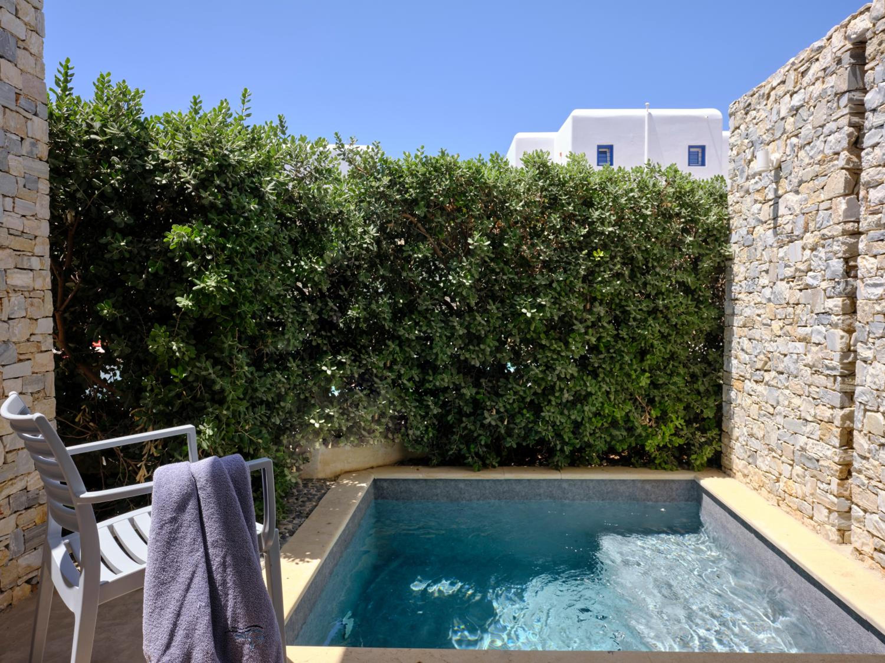 Double Room with Plunge Pool - Photo 2