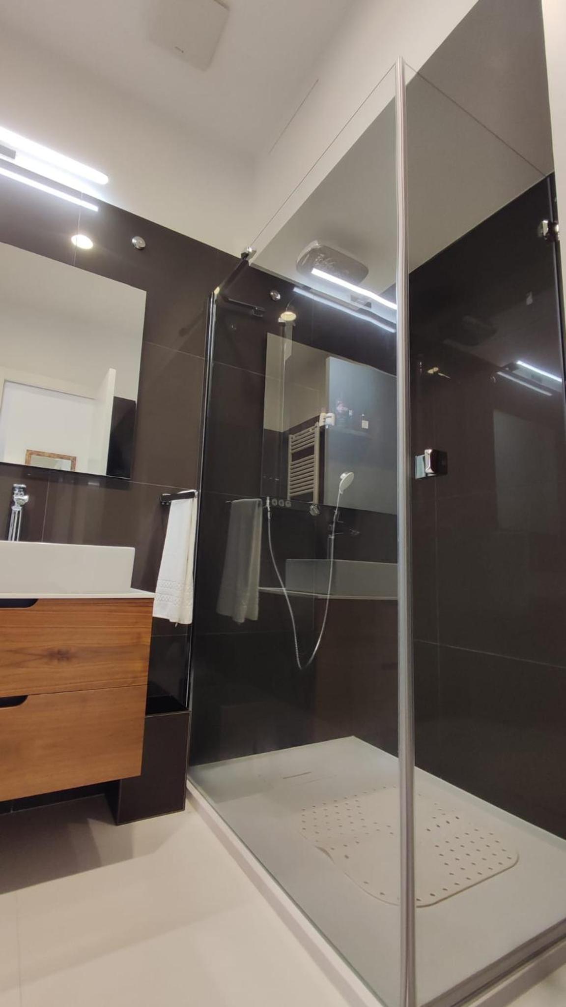 Two-Bedroom Apartment with Terrace