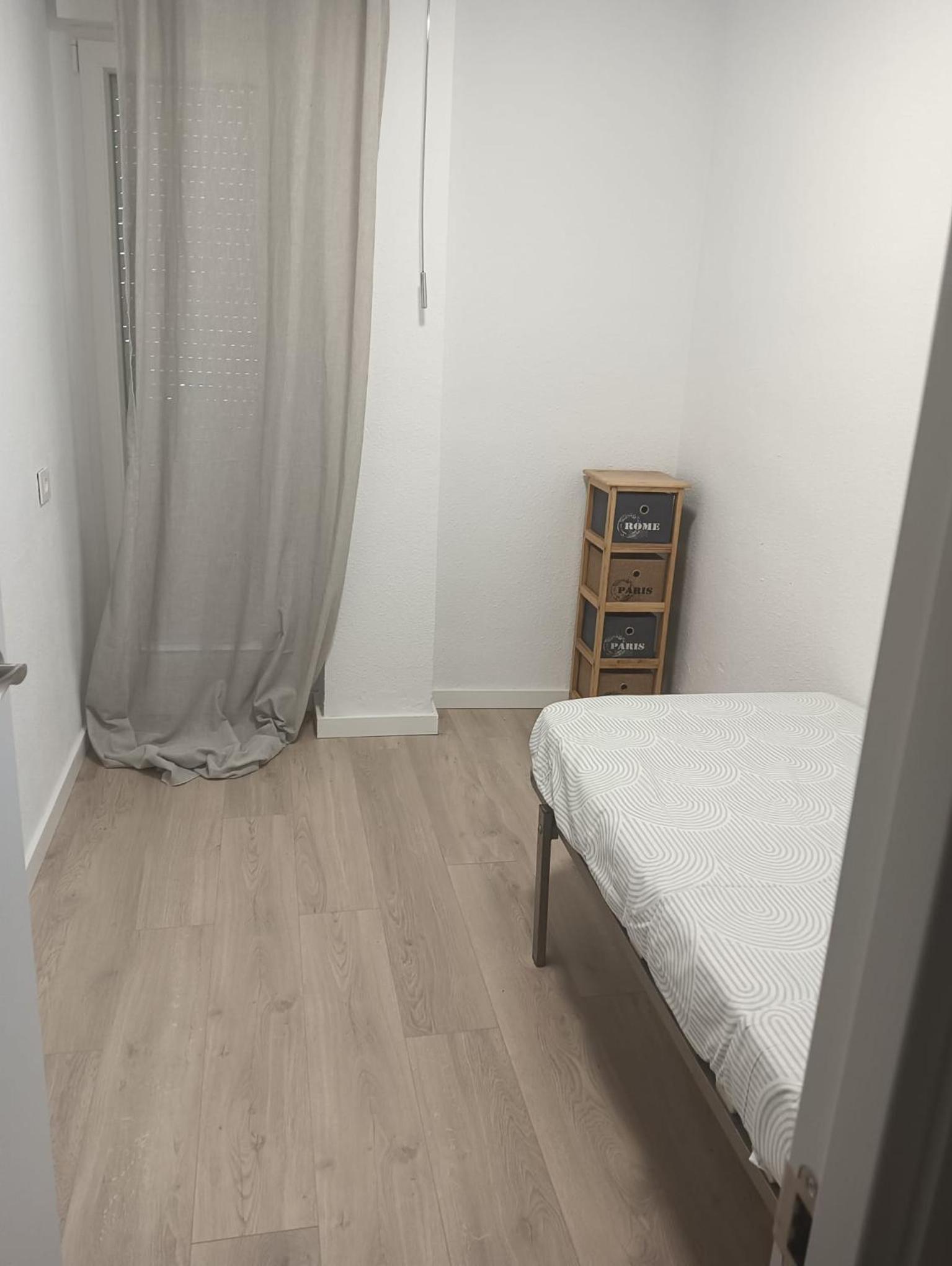 Three-Bedroom Apartment photo 2