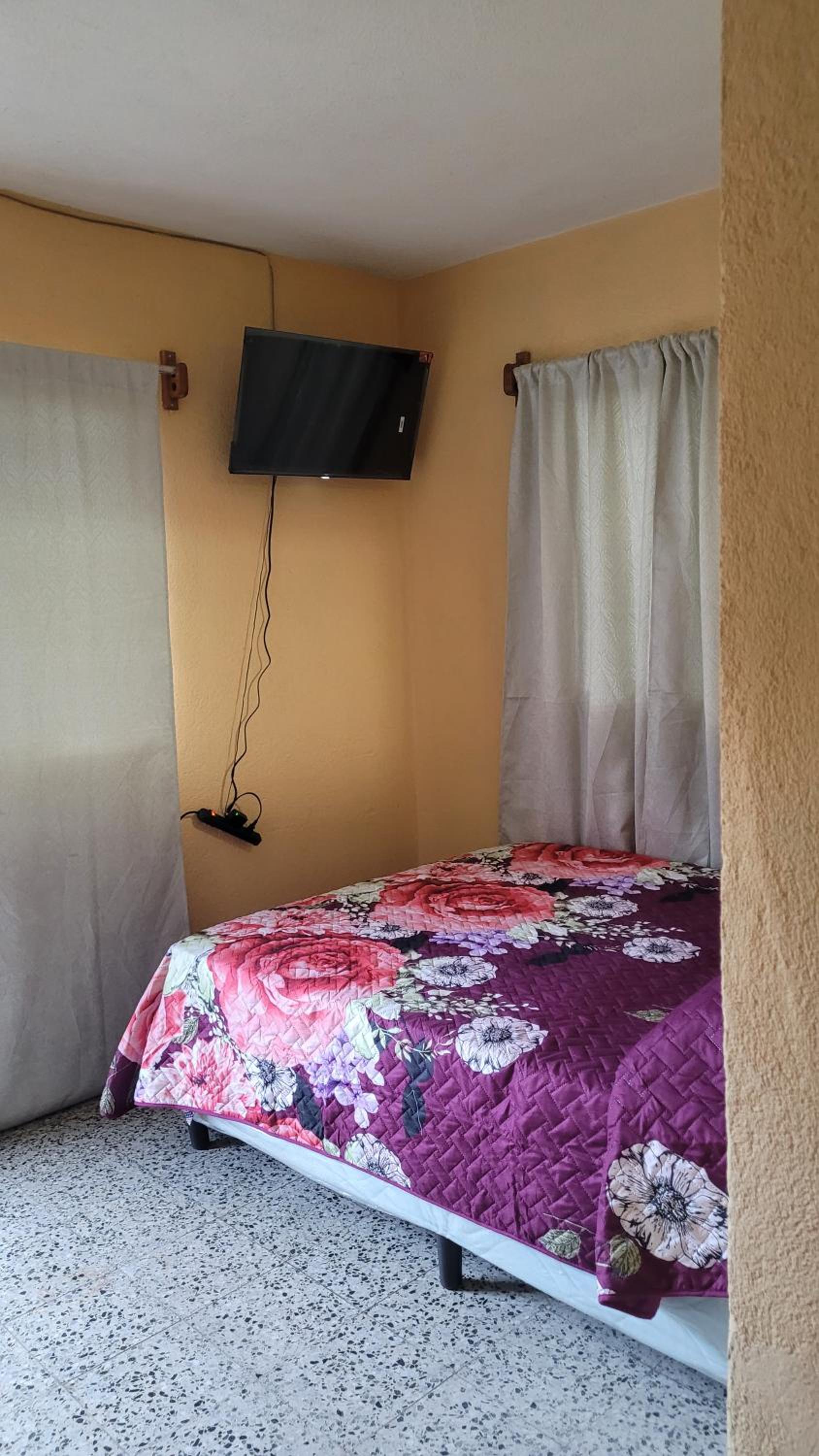 Double Room with Private Bathroom photo 3