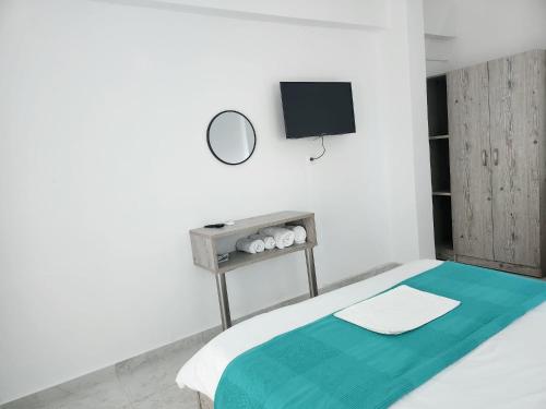 Two-Bedroom Apartment with Balcony photo 2