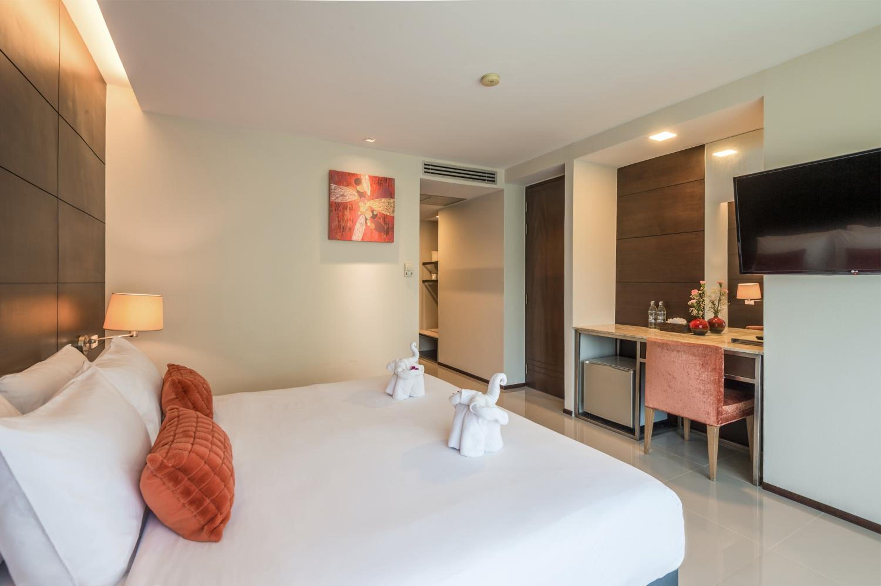 Deluxe Connecting Room