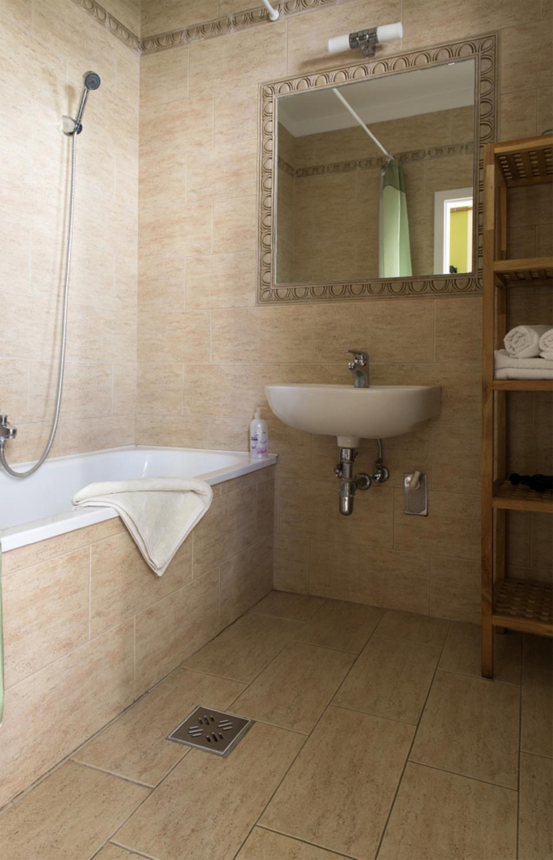 One-Bedroom Apartment (2 Adults) - Photo 21