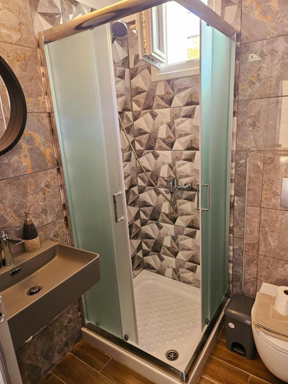 Classic Triple Room photo 2