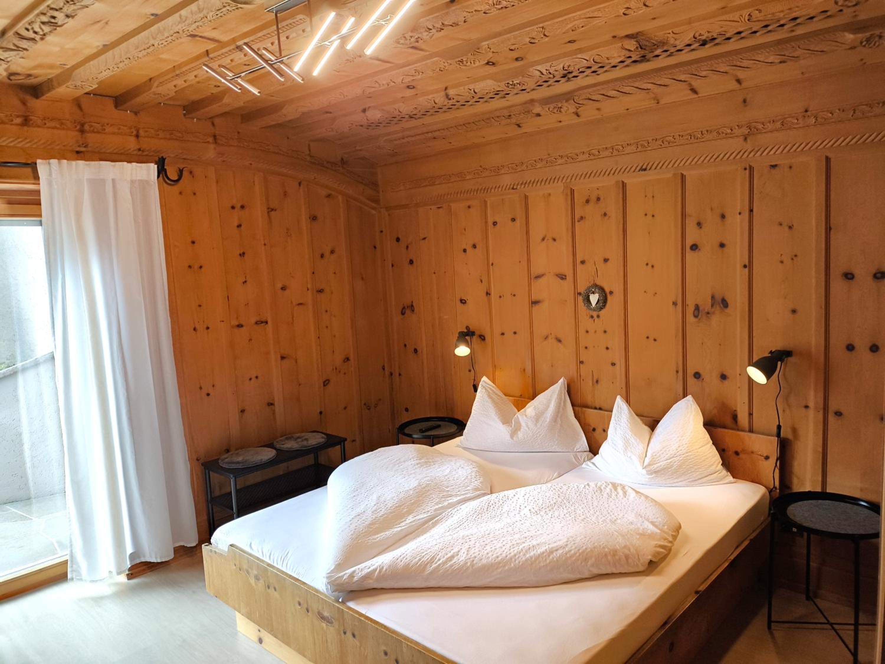King Room with Balcony photo 1