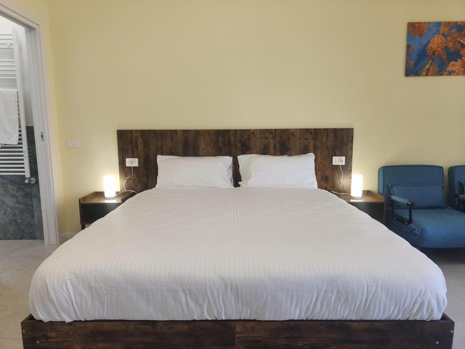 Triple Room with Balcony