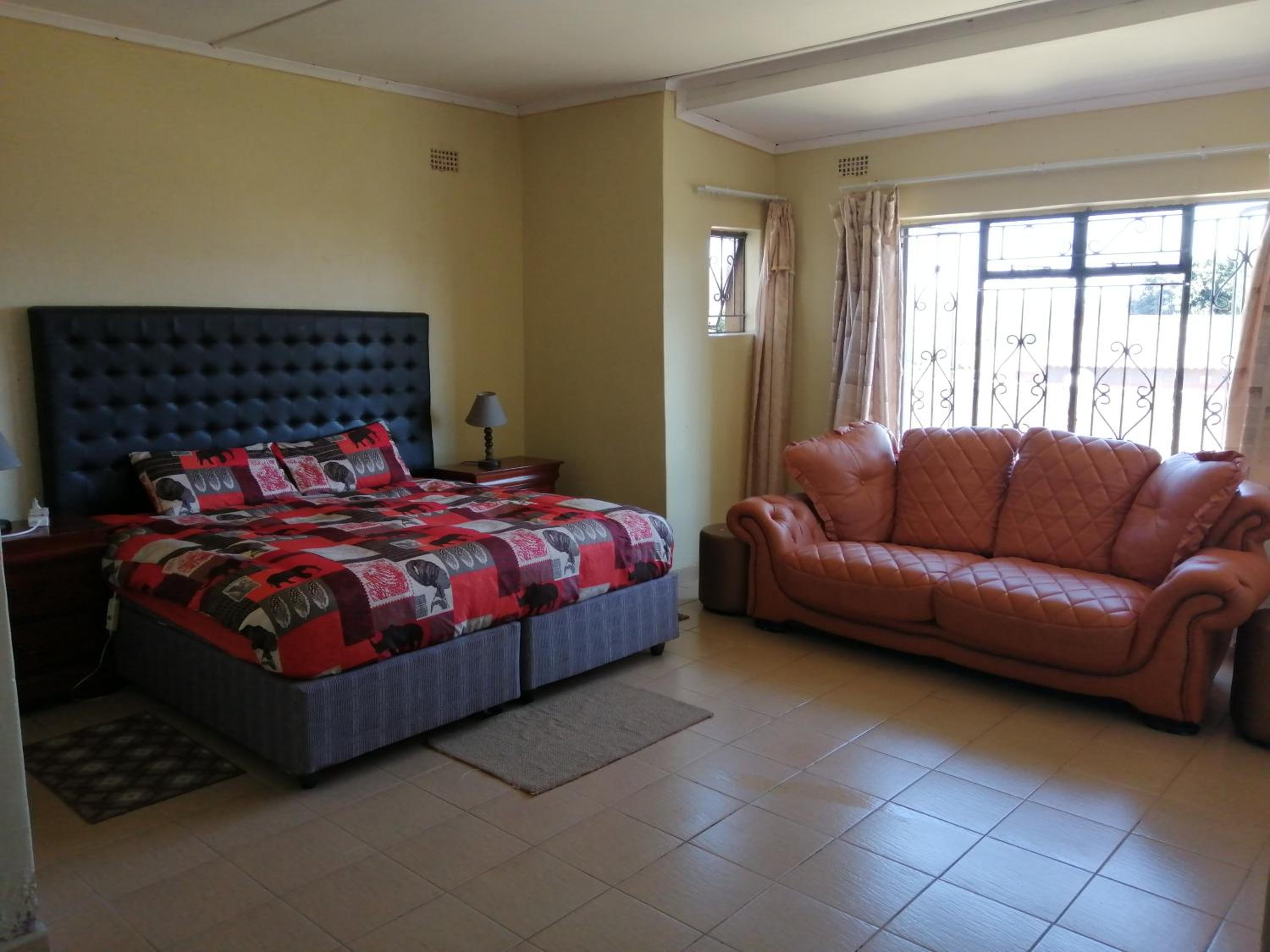 Villa with Garden View photo 3