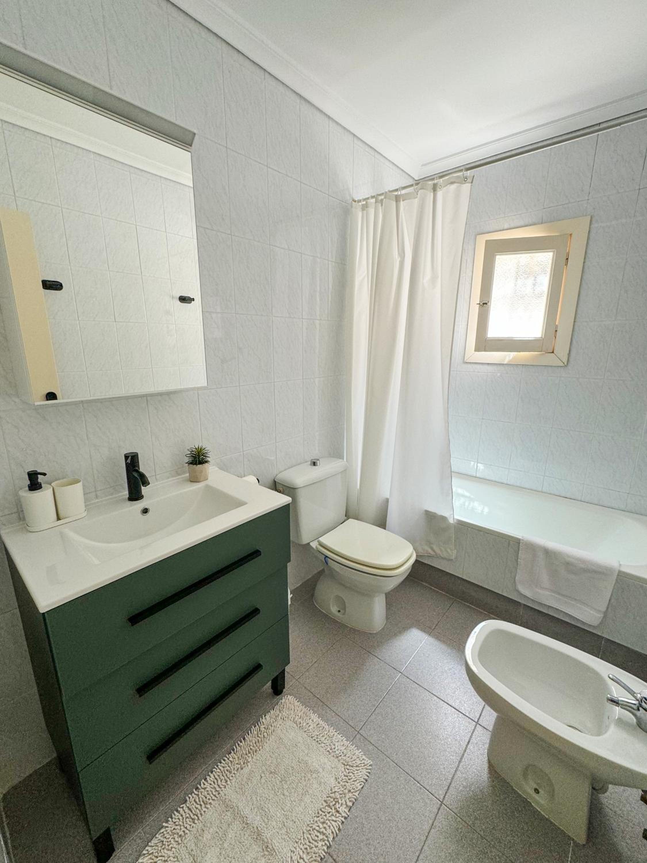 Two-Bedroom House photo 3