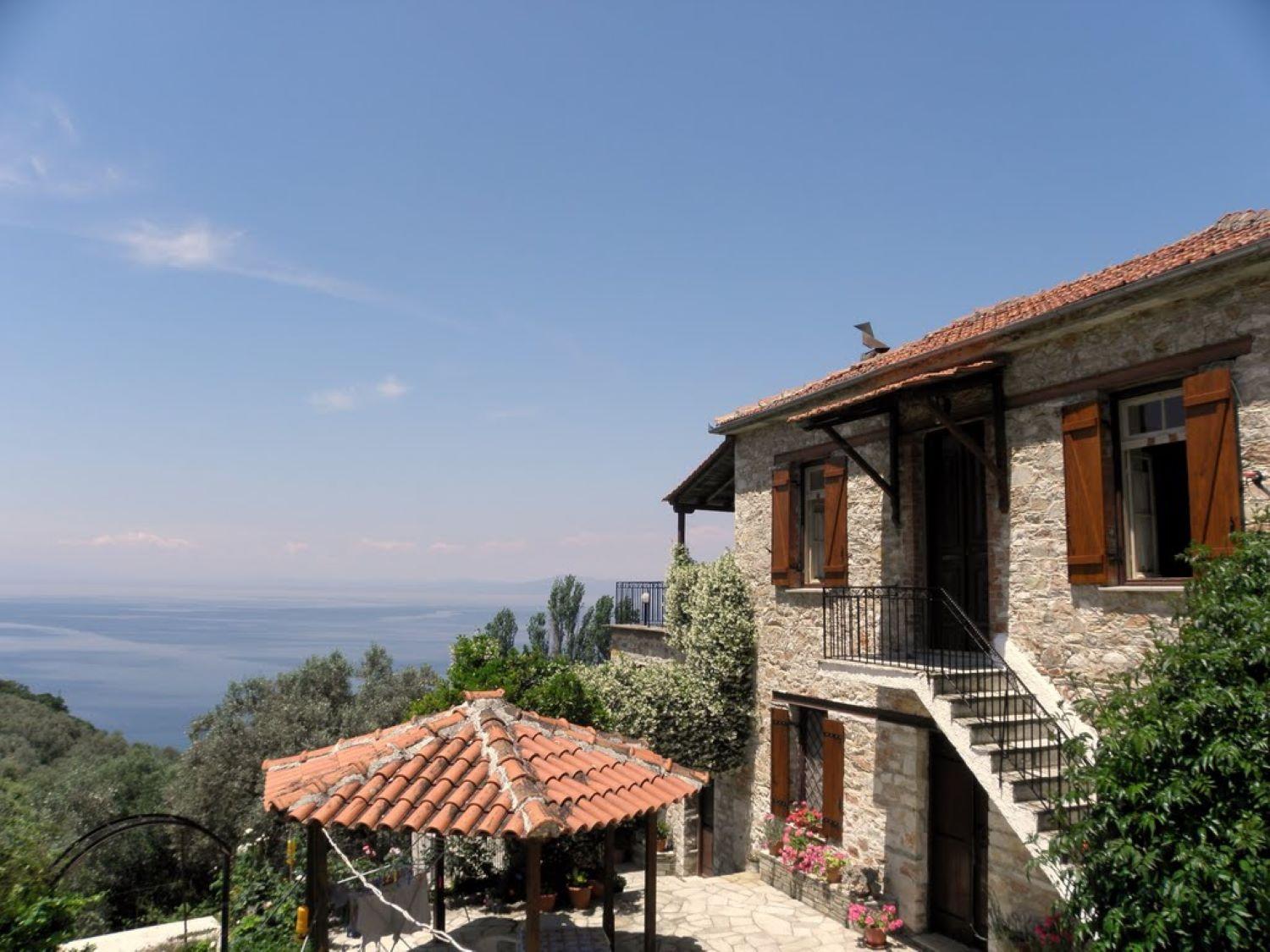 Apartment - Split Level photo 2