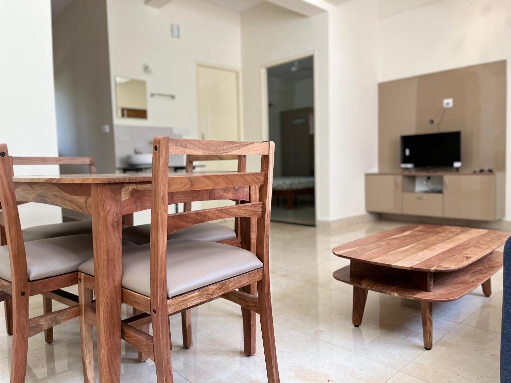 One-Bedroom Apartment - Photo 14