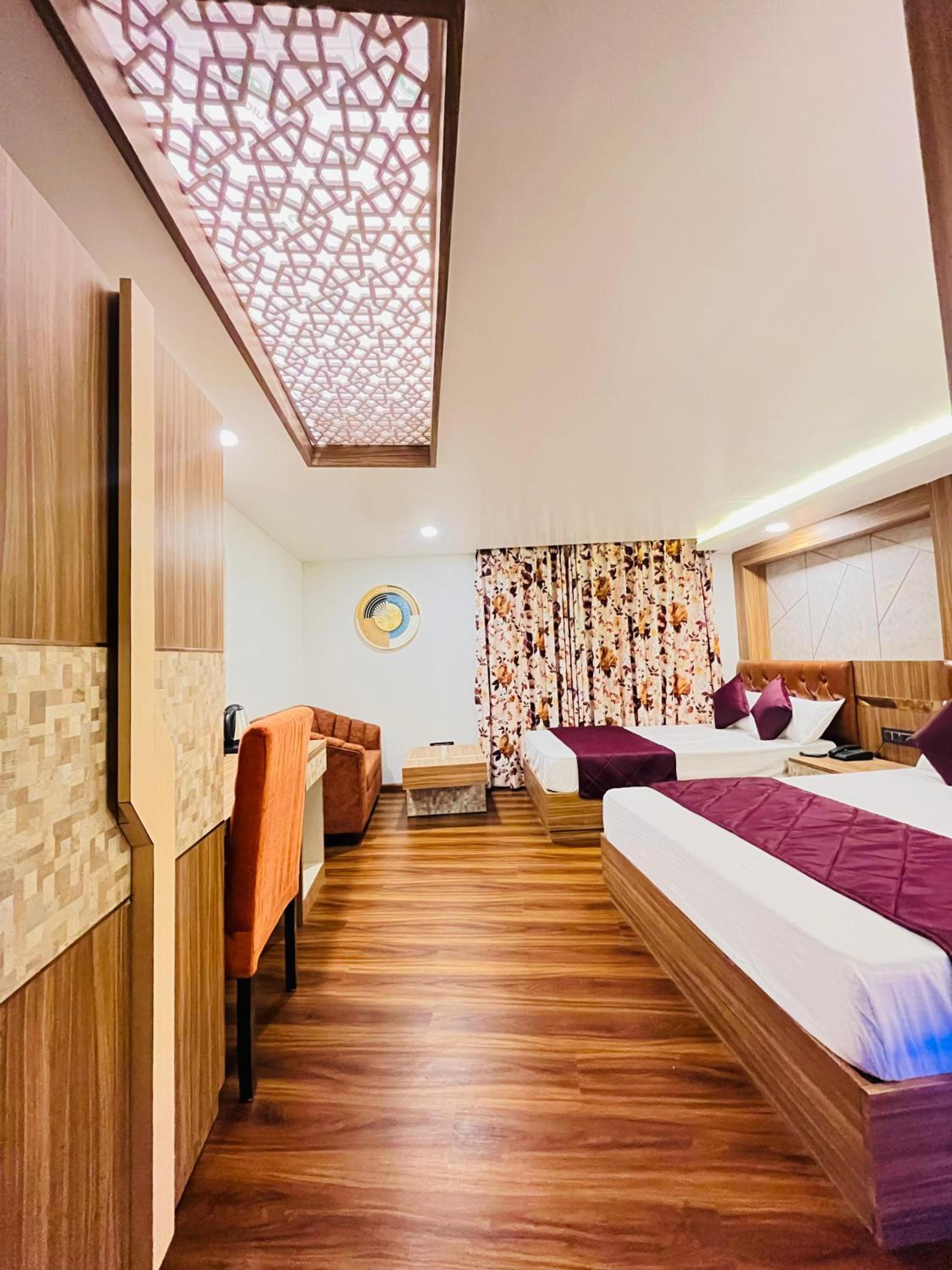 Deluxe Family Suite