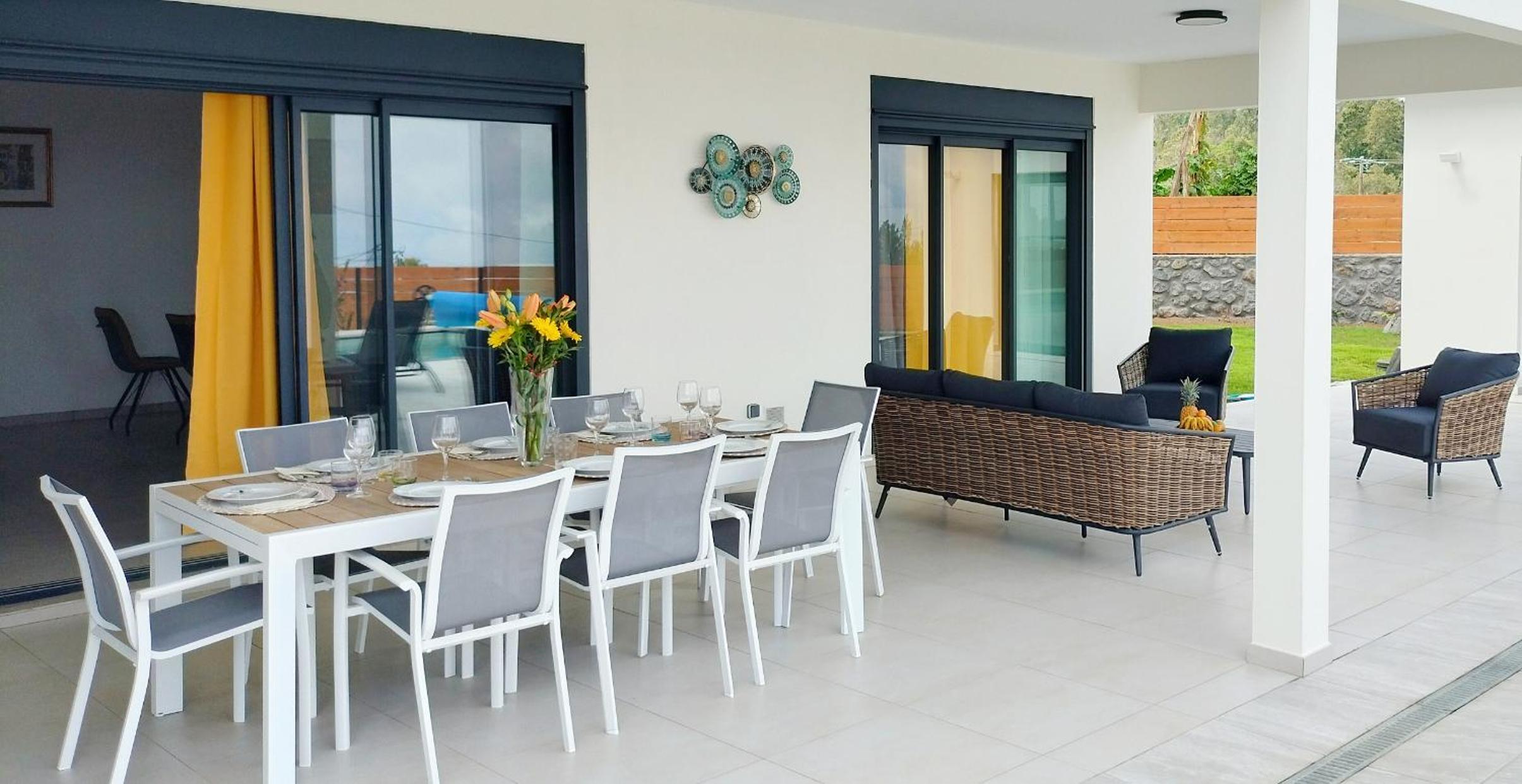 Villa with Private Pool photo 2