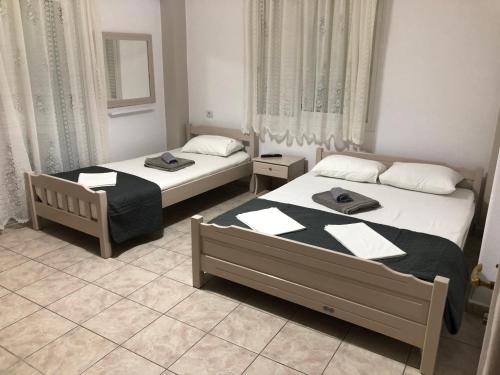 Triple Room with City View