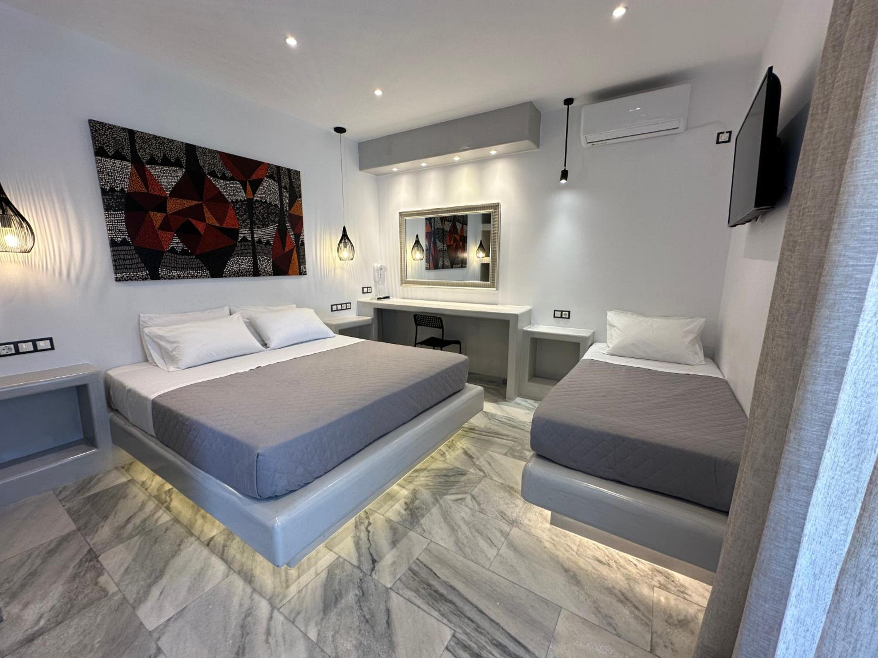 Apartment (4 Adults)