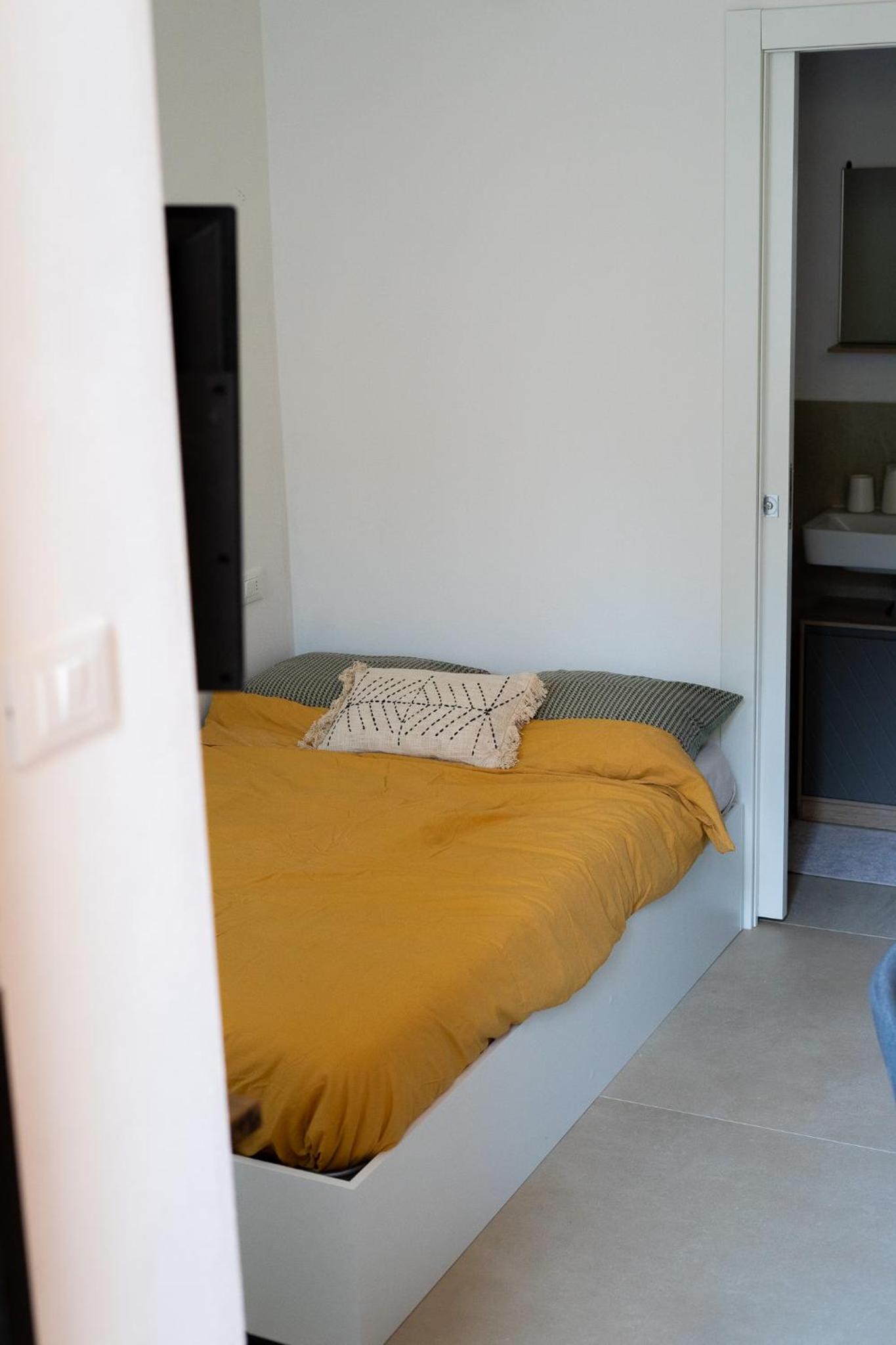 Small Double Room photo 3