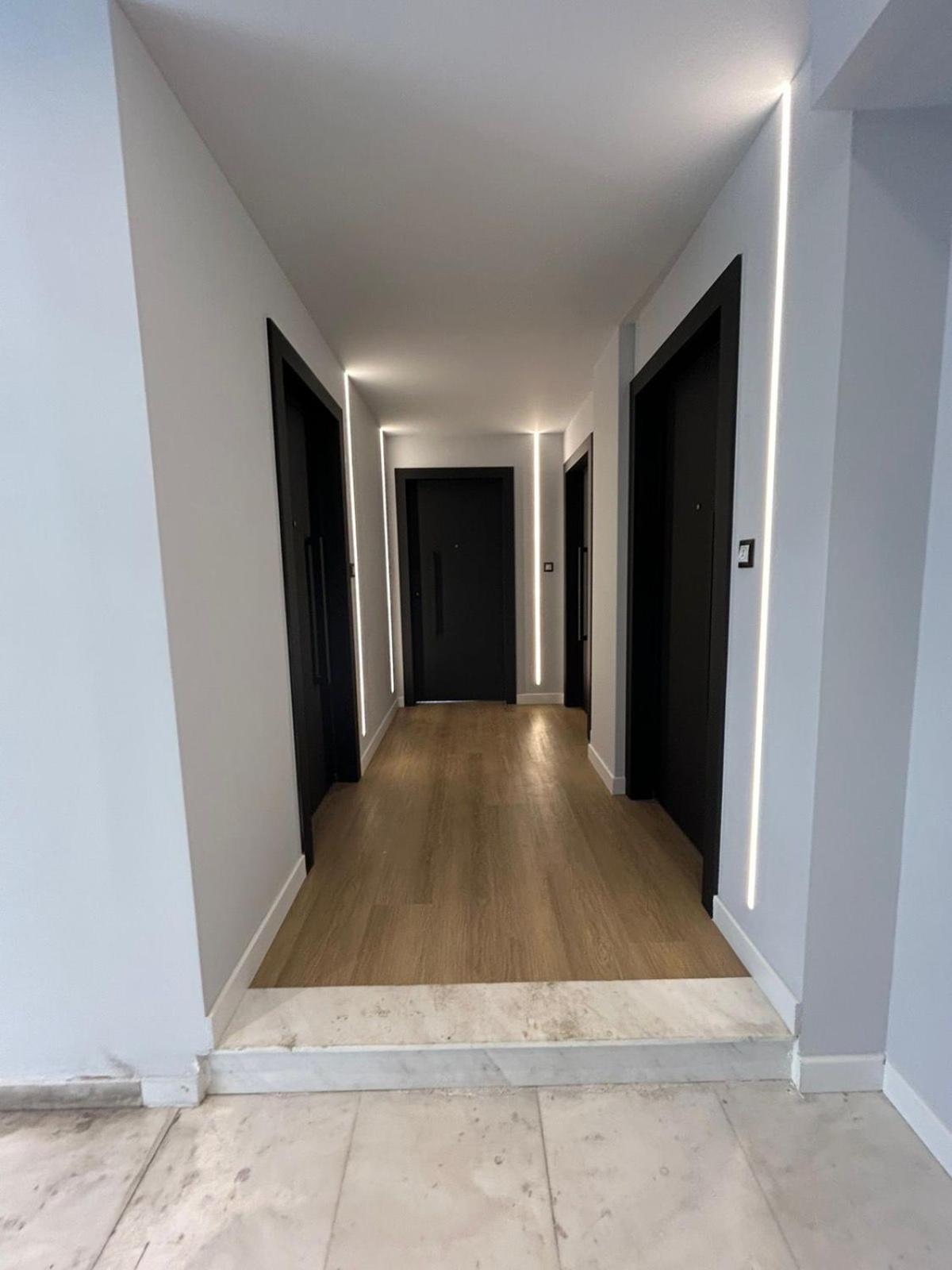 Two-Bedroom Apartment with Terrace photo 2