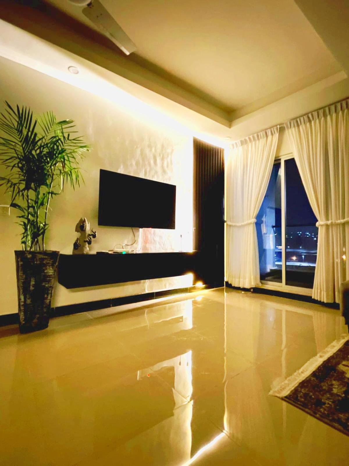 Apartment With Terrace photo 1