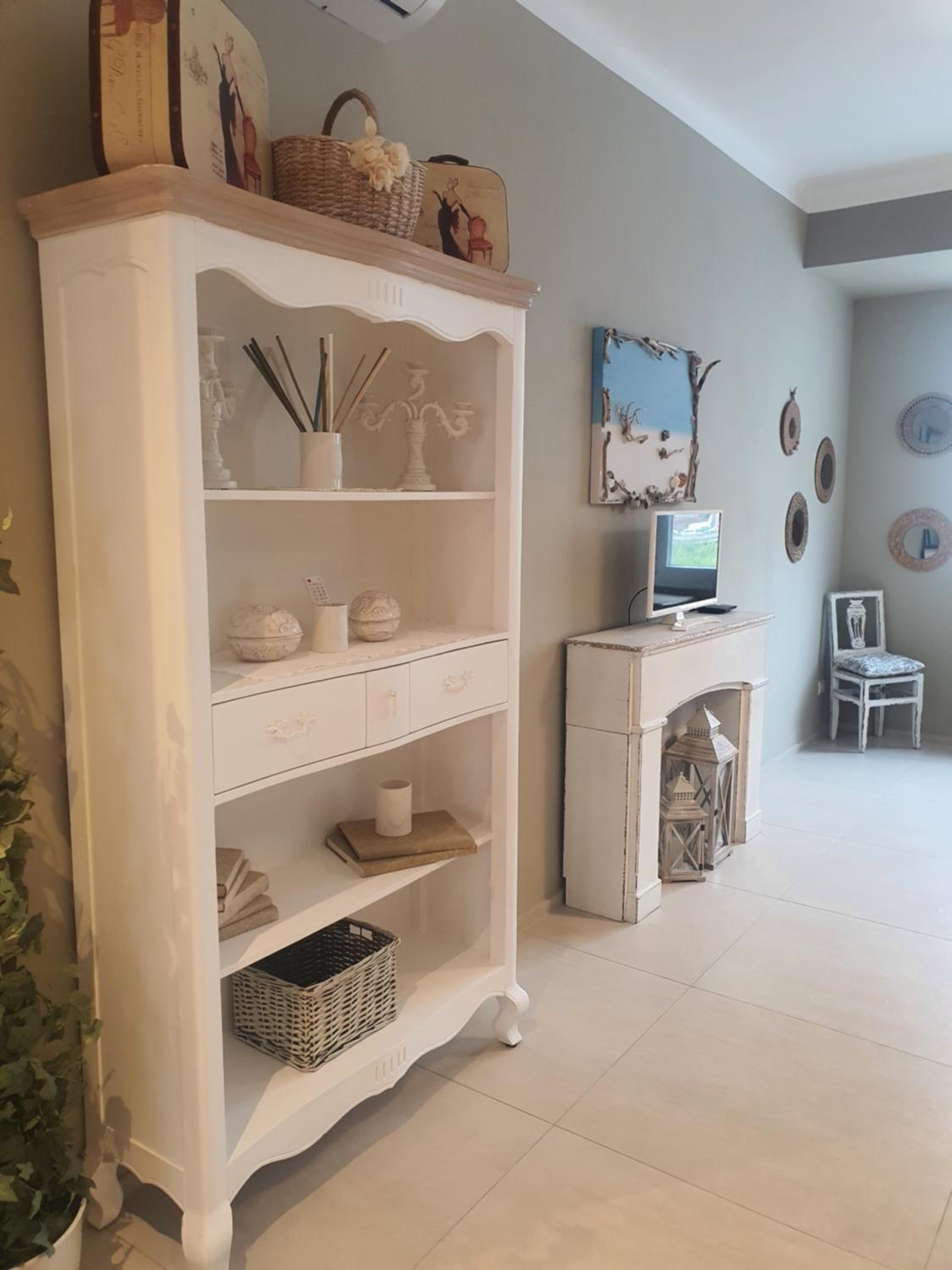 Three-Bedroom Standard Apartment